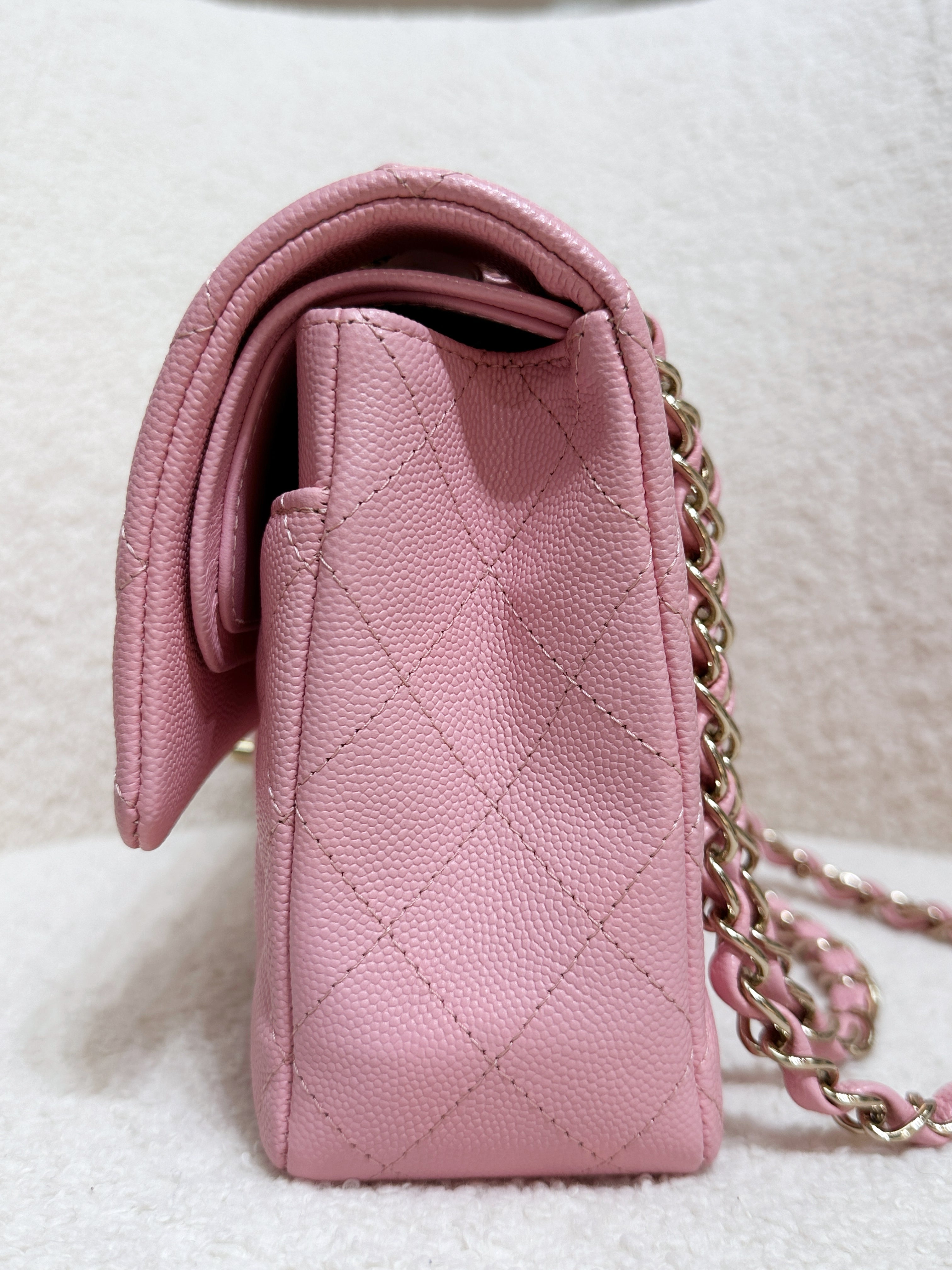 Chanel 22C Classic Quilted Medium Double Flap Bag Sakura Pink AKHX microchip
