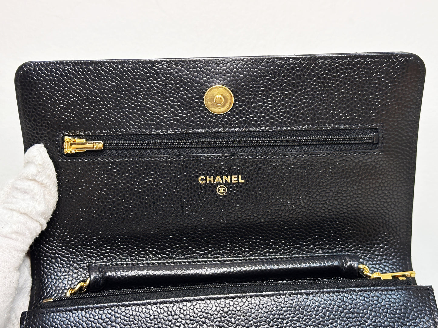 Chanel Classic Wallet on Chain Caviar Black GHW 2859 Holo card