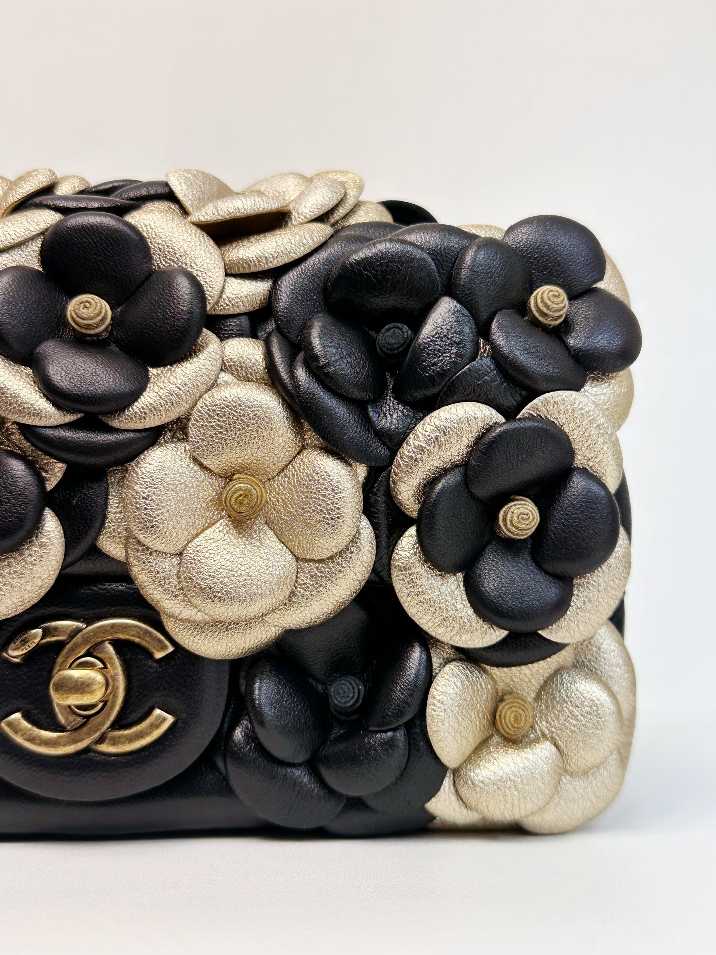 Chanel Mini Metallic Lambskin Quilted Camellia Flap Bag Black Gold 2479 holo card