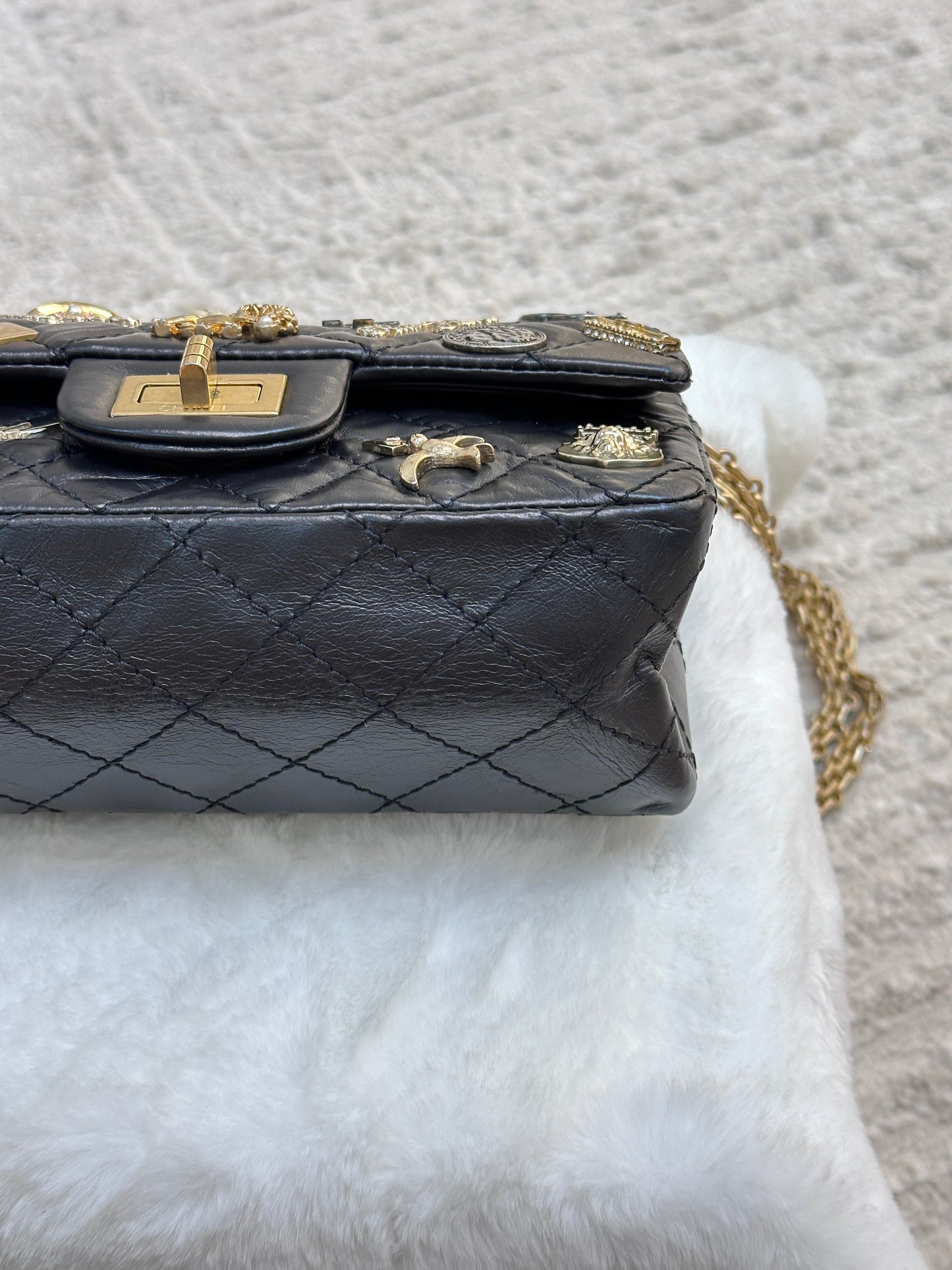 Chanel Aged Calfskin Lucky Charms 2.55 Reissue 224 Flap Black GHW