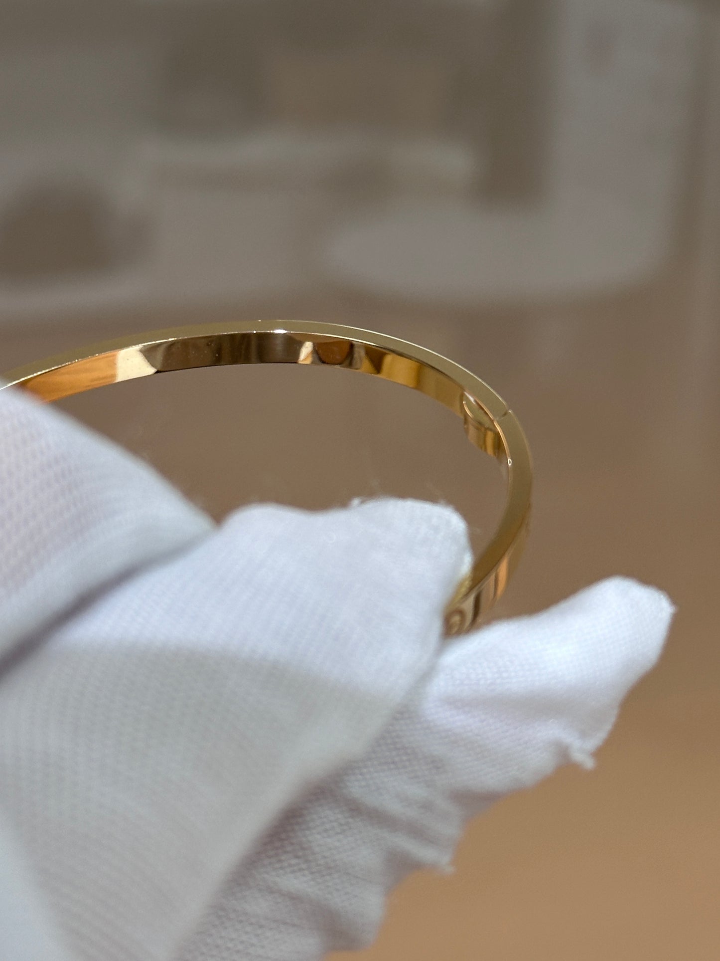 Cartier Love Bracelet Classic Model 18K Yellow Gold WZMXXX