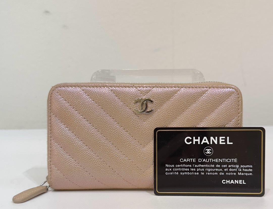 Chanel 17B rosegold classic zip wallet 2459 holo card