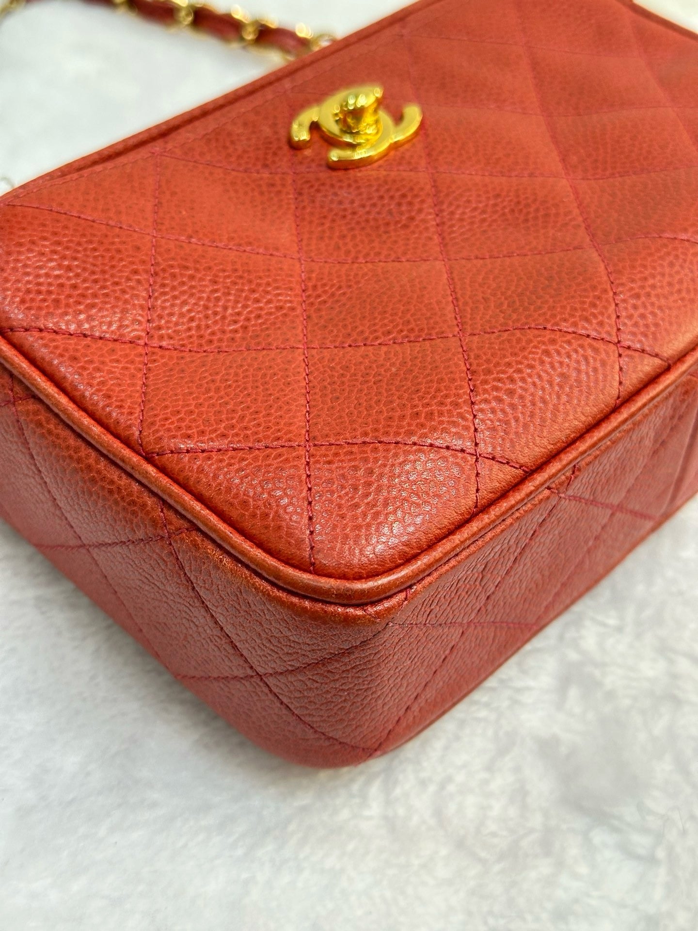 Chanel Caviar Quilted Camera Case Red