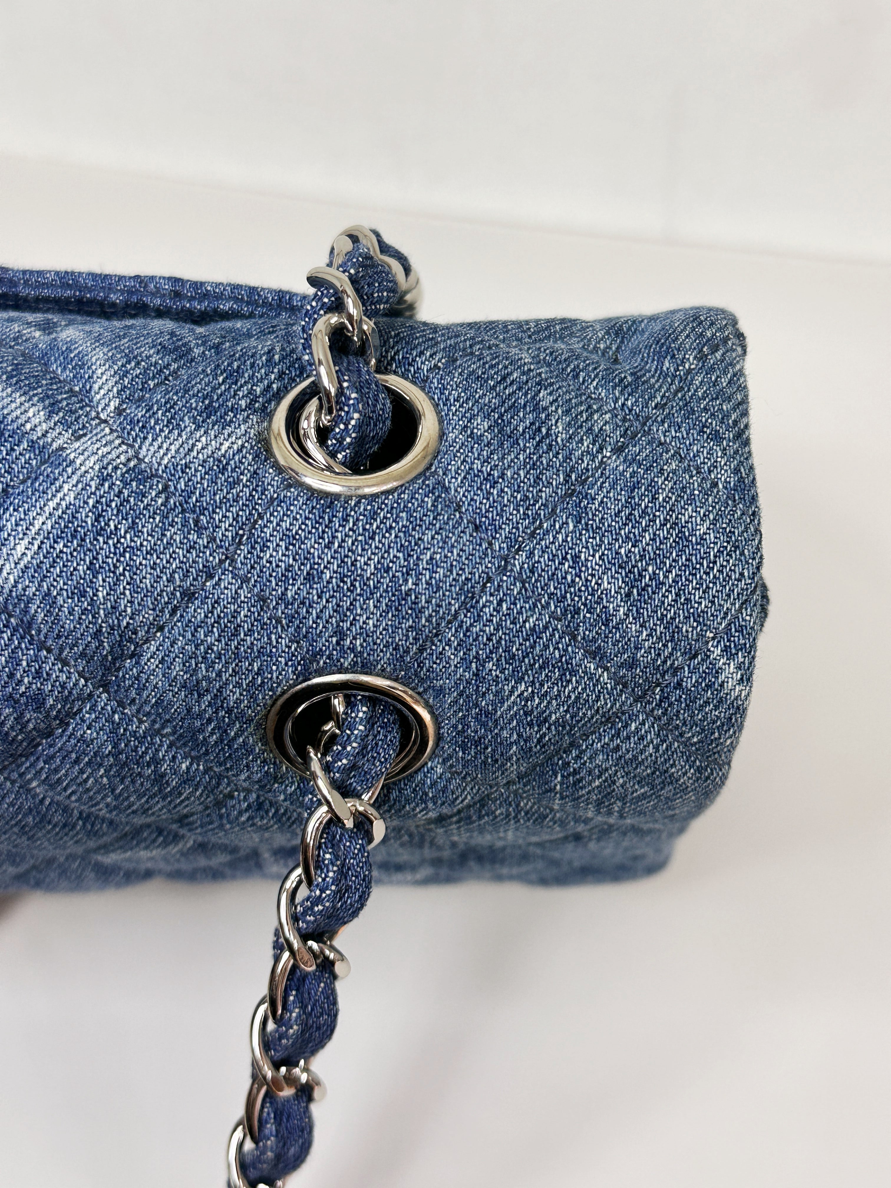 Chanel 20B Medium Blue Denim Quilted CC Single Flap SHW 3045 holo card