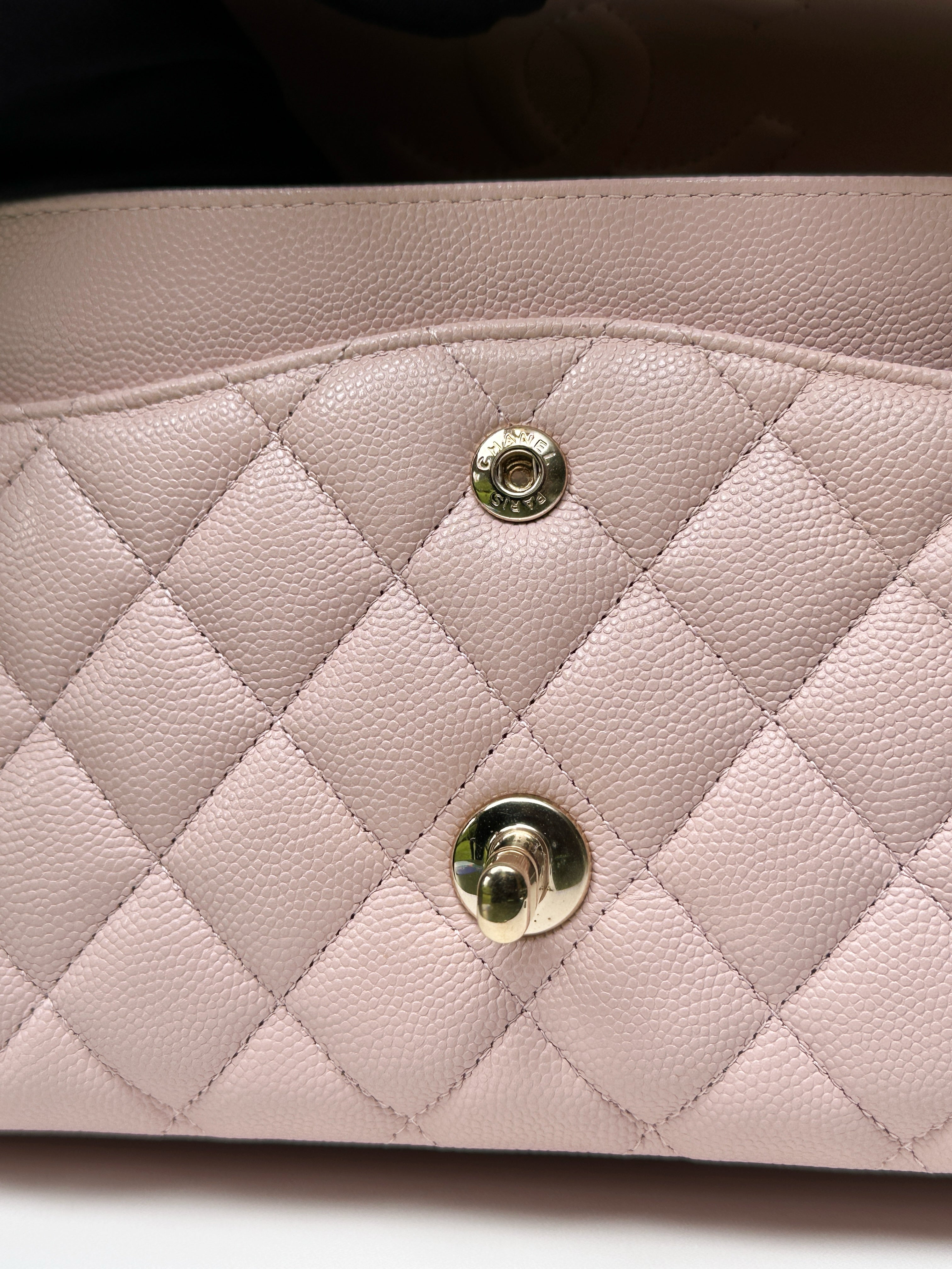Chanel Medium Caviar Quilted Double Flap Light Pink 21ＣOutside