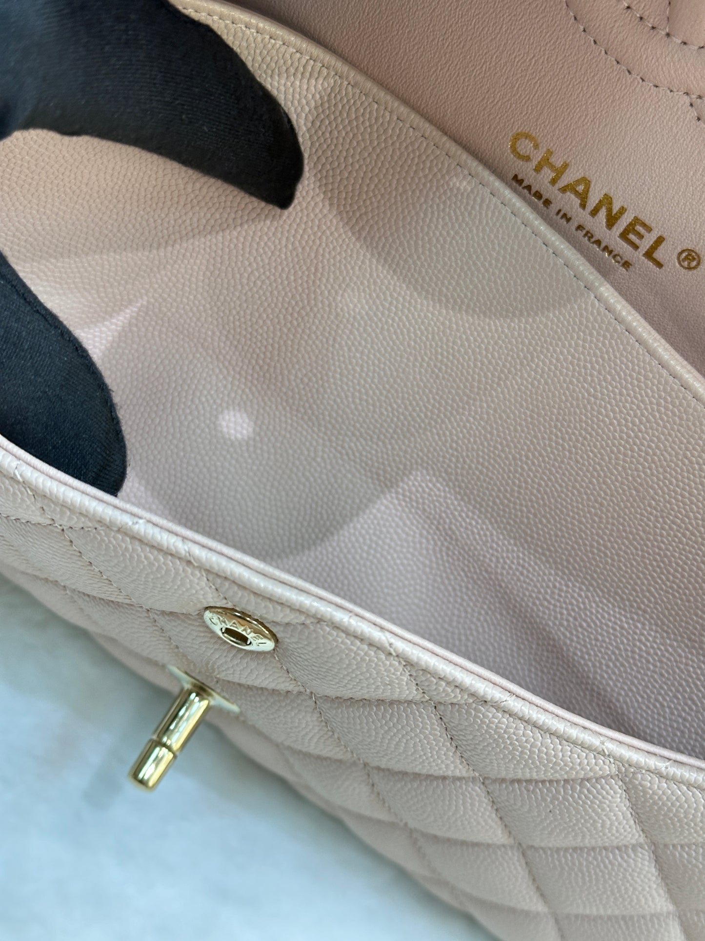 Chanel Medium Caviar Quilted Double Flap Light Pink 21Ｃ