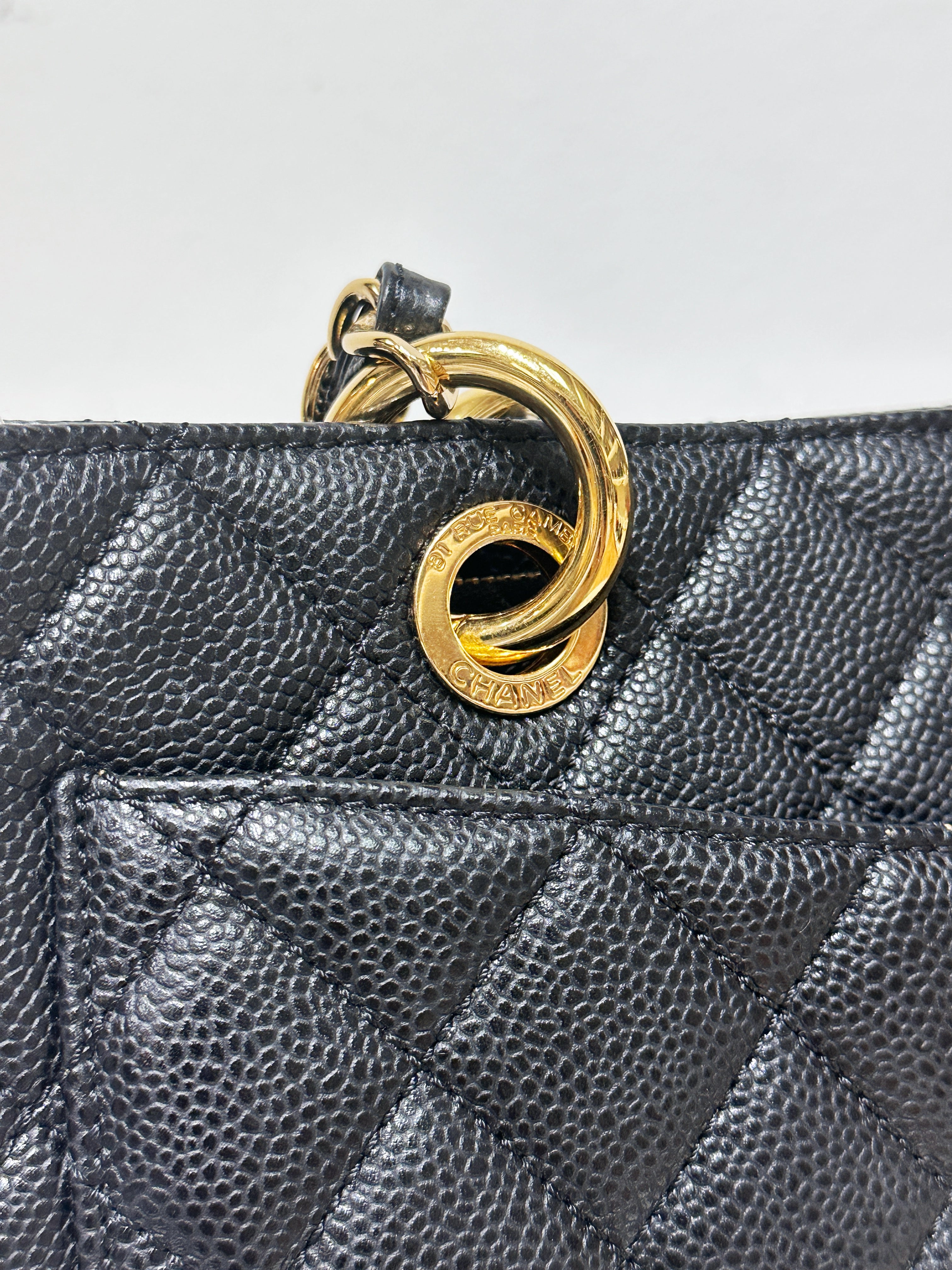 Chanel Caviar Grand Shopping Tote GST Black GHW 1640 holo card