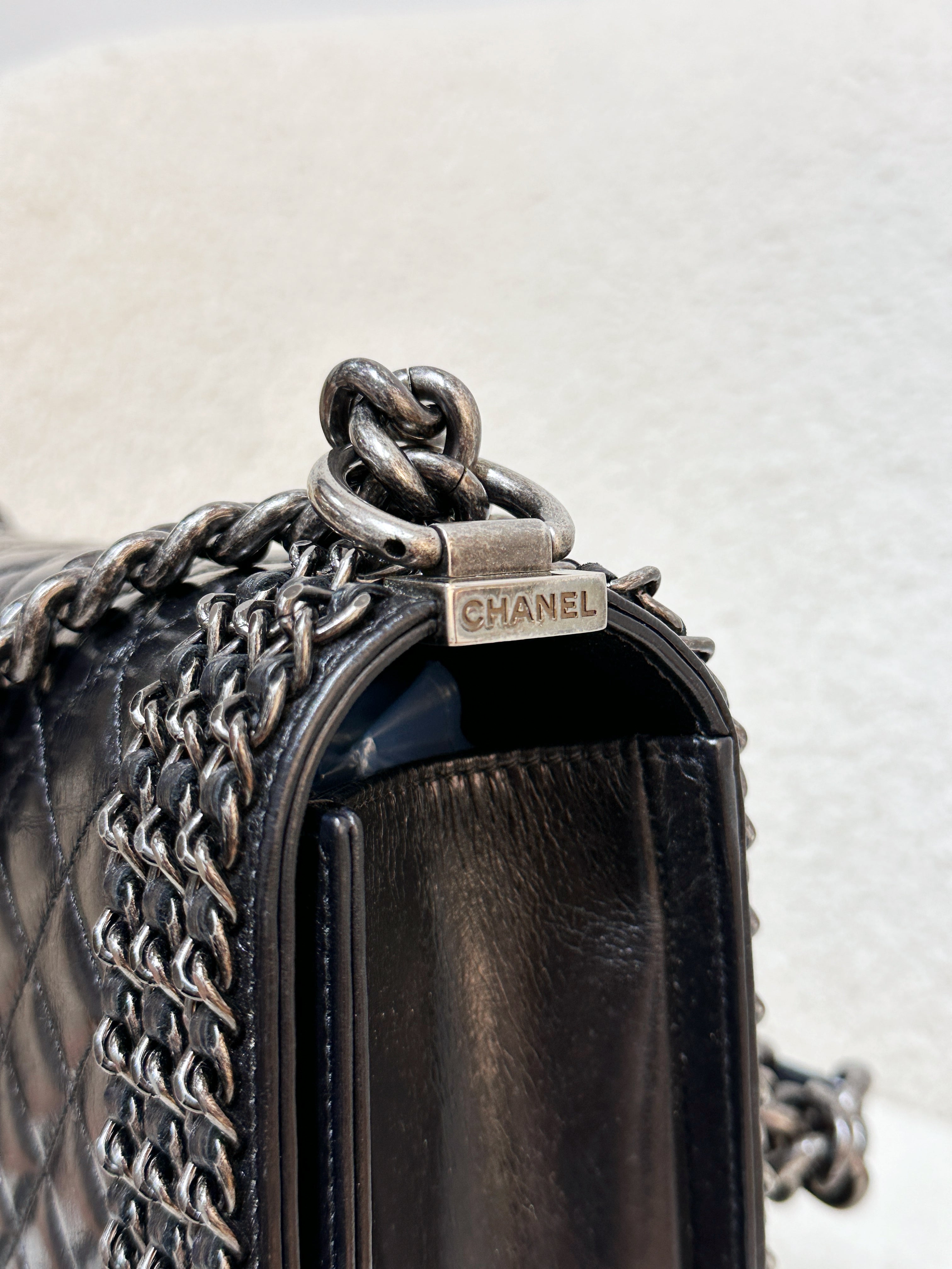 Chanel Boy Black Leather Chain Shoulder Bag 2099 holo card