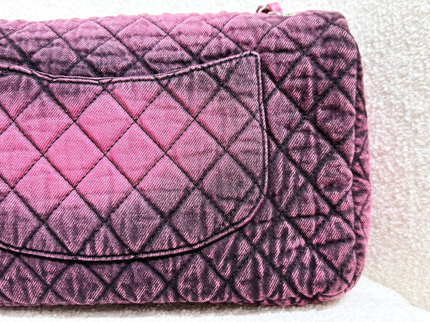 Chanel Denim Quilted Denimpression Flap Red Black