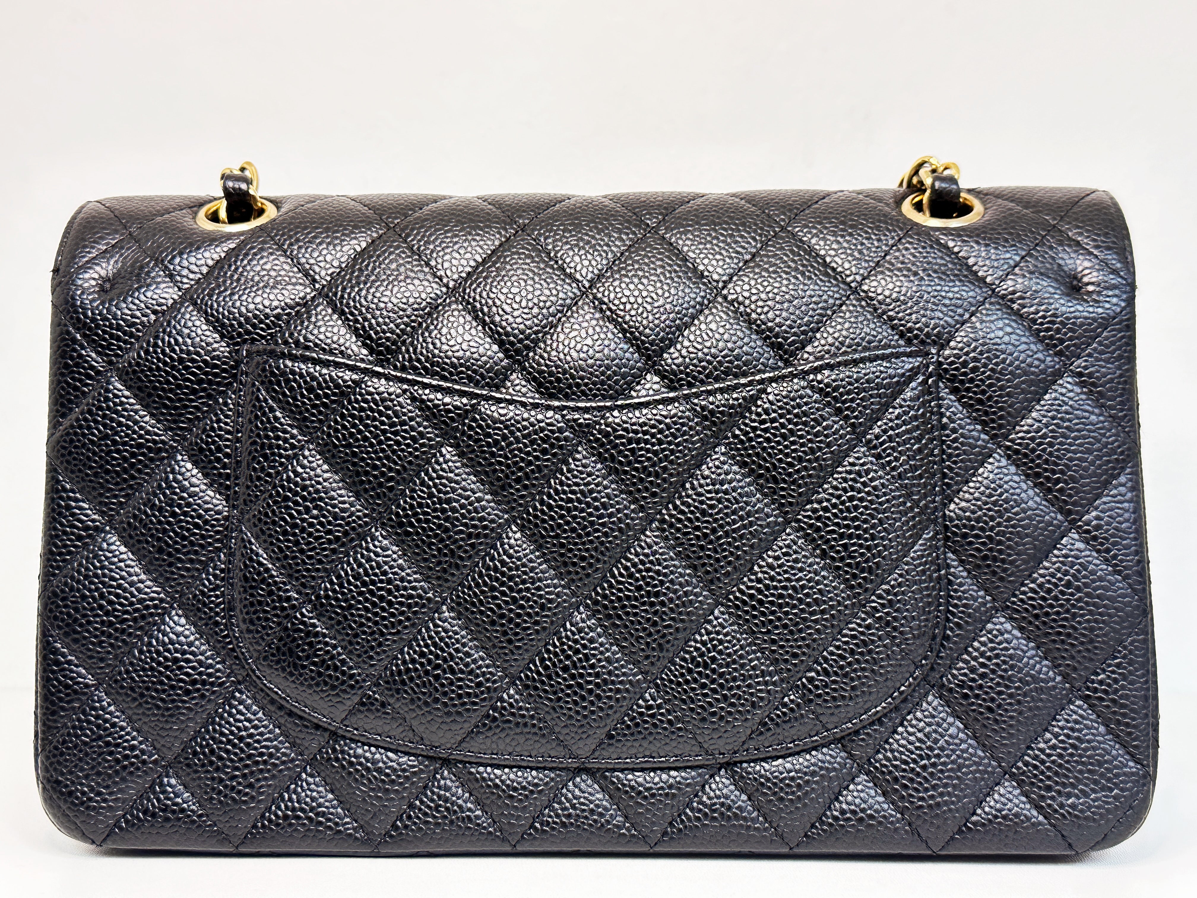 PPreloved Authentic Chanel Vintage  Classic Double Flap Medium Shoulder Bag Black Caviar 24k GHW