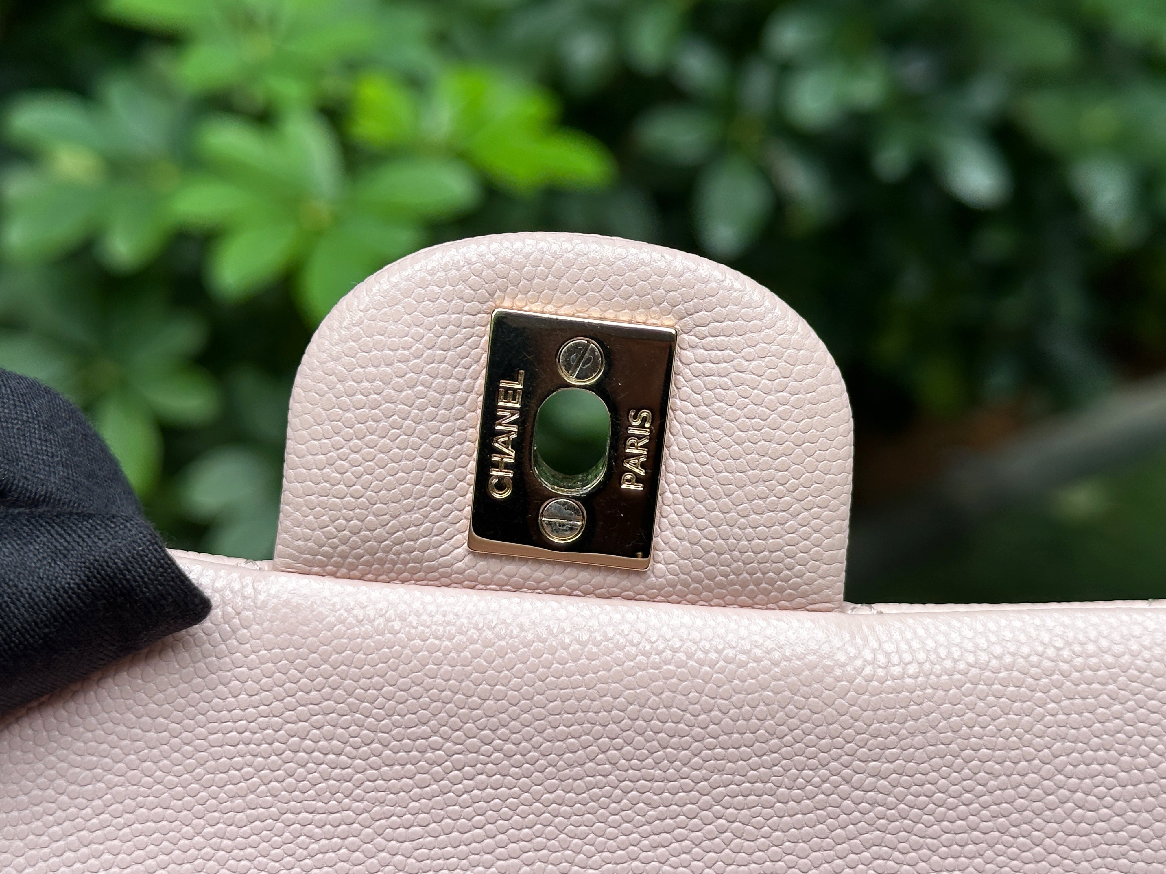 Chanel Medium Caviar Quilted Double Flap Light Pink 21ＣOutside