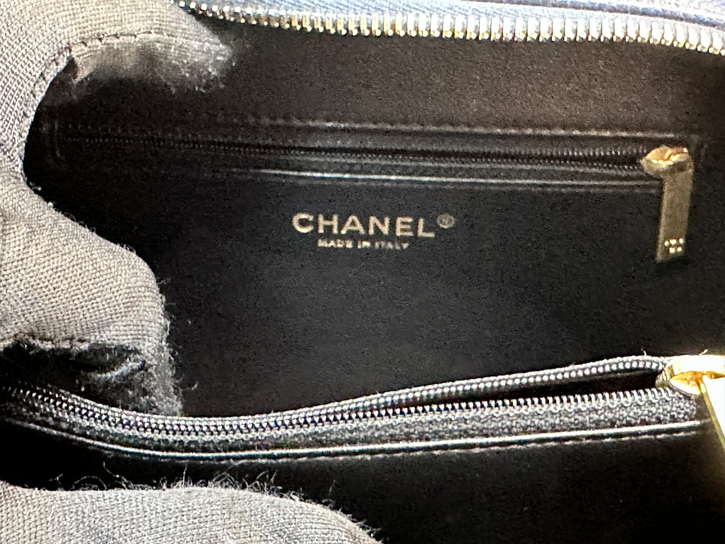 Chanel Filigree Vanity Case Quilted Caviar Medium Blue