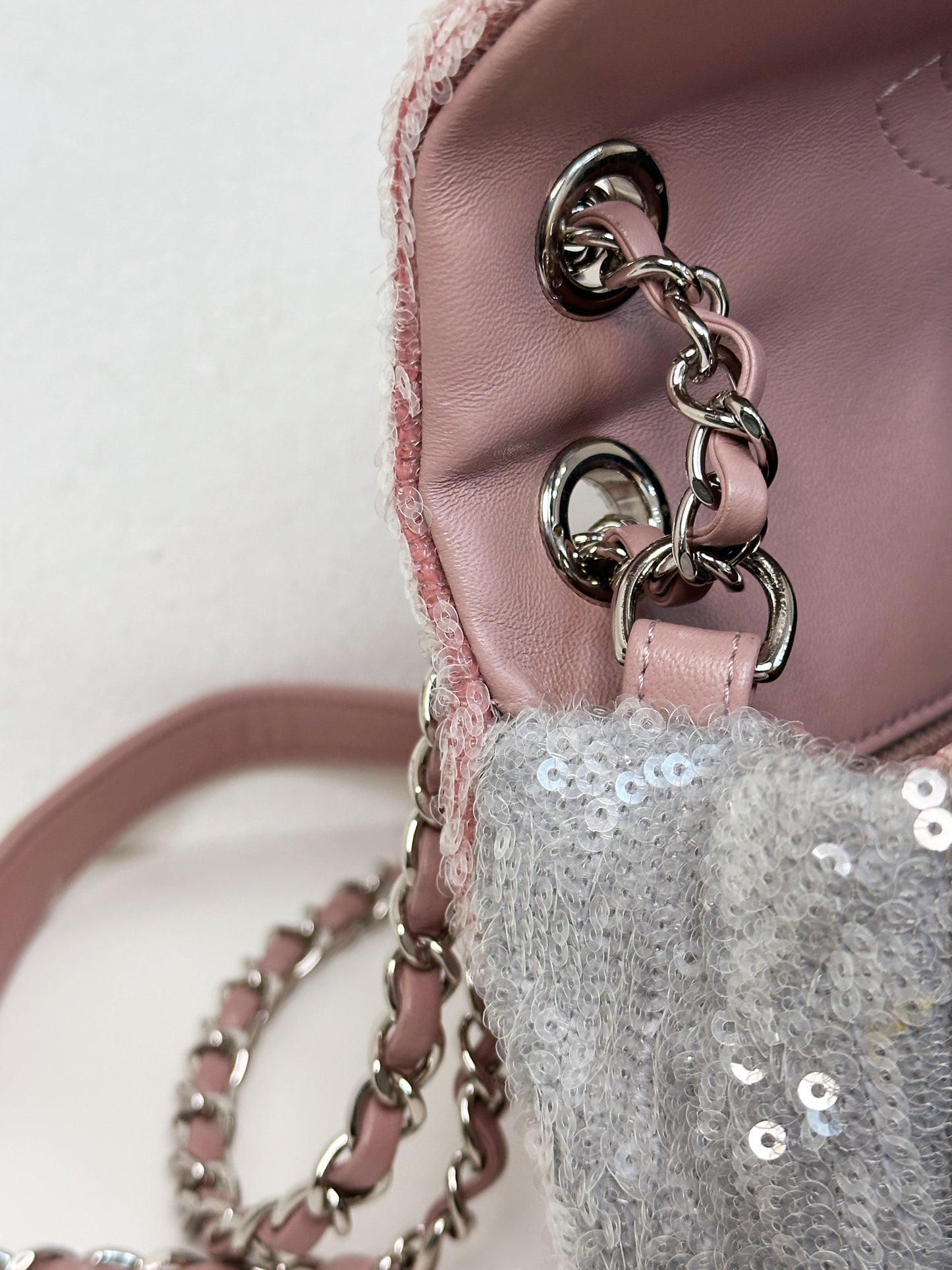 Chanel 18S Sequin Mini Waterfall Flap Pink Blue Yellow 2557 holo card