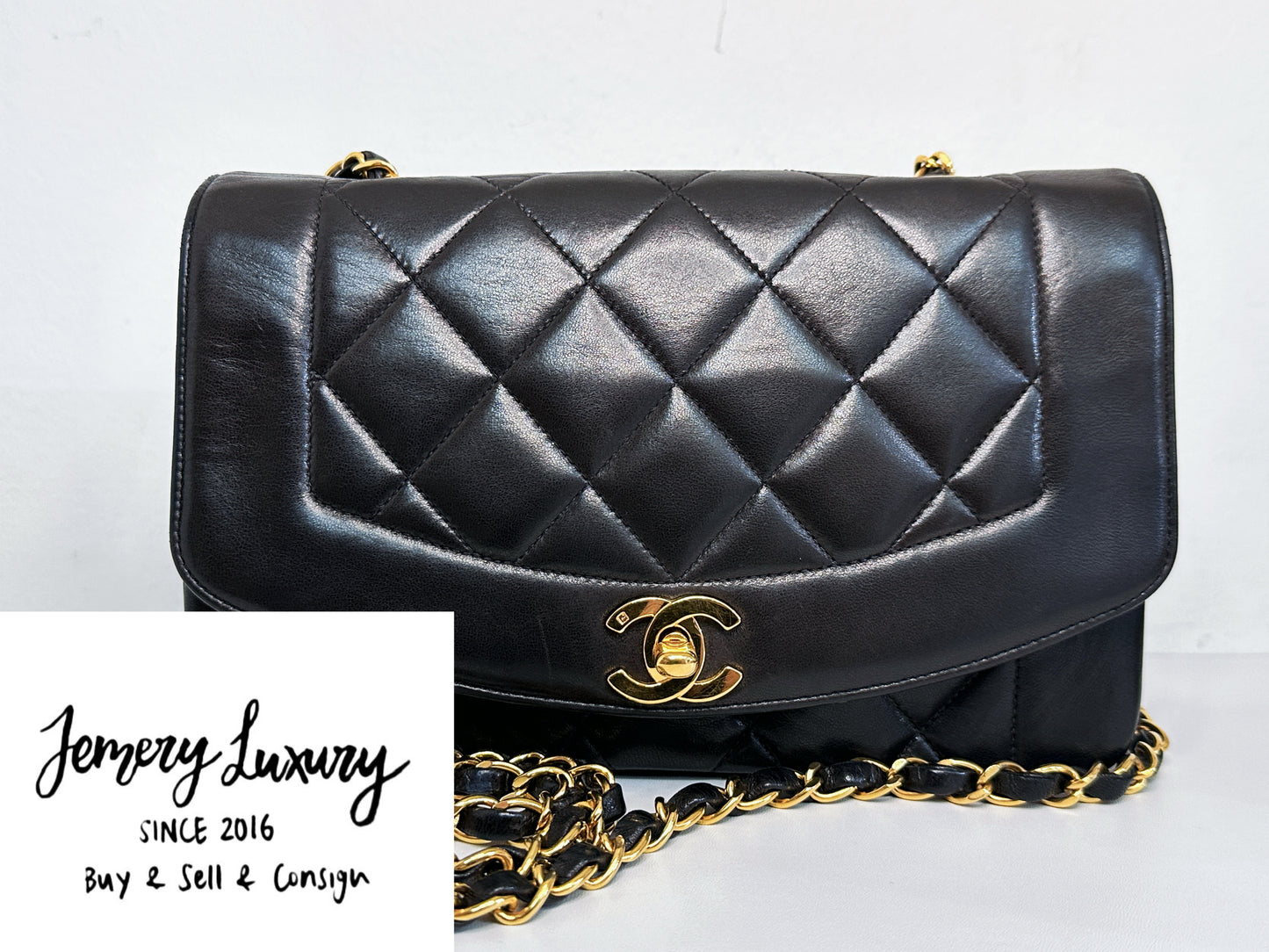 Chanel Vintage Quilted Diana Flap Bag Black Lambskin 25 holo card