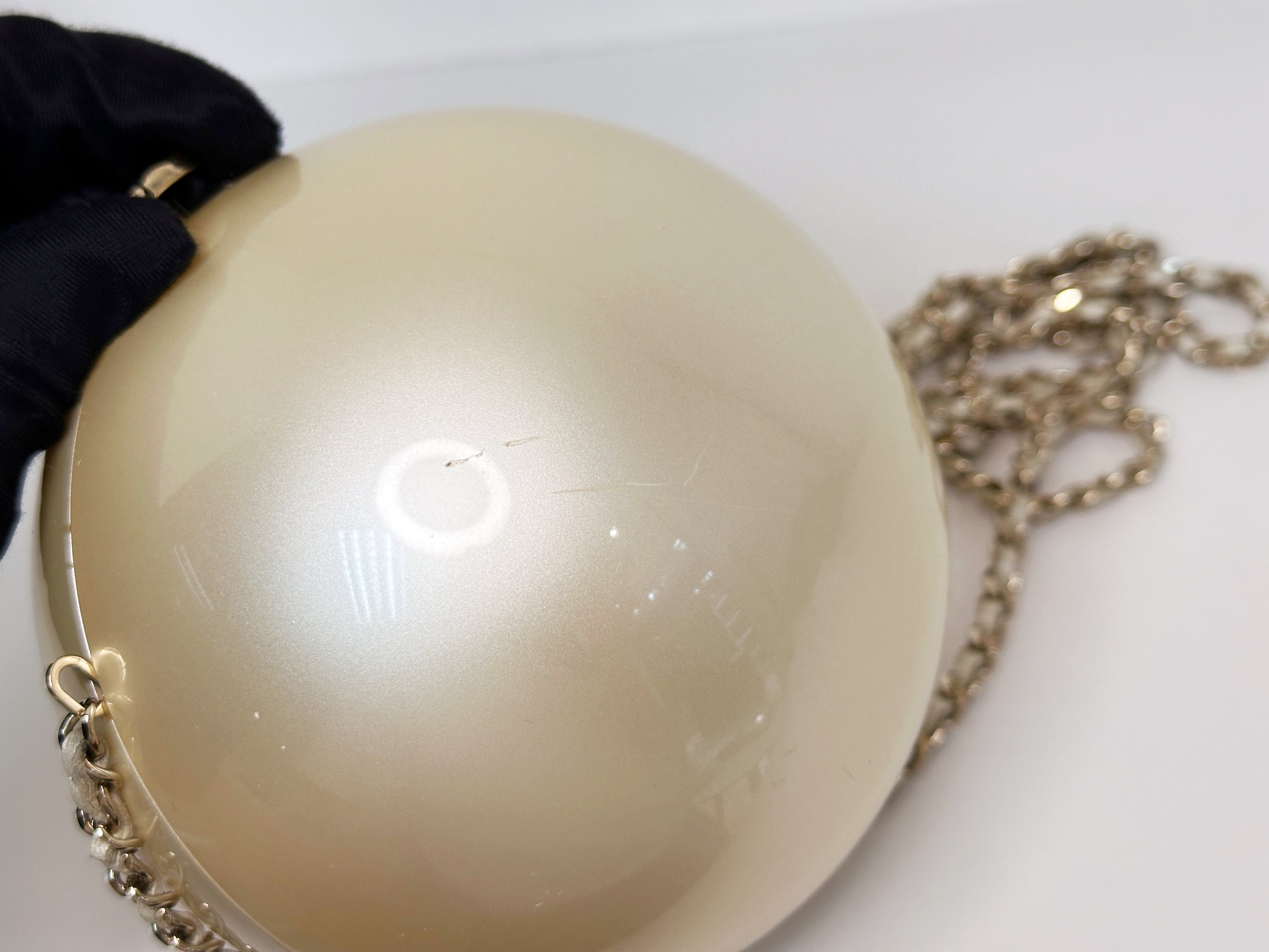 Chanel 15C Round Pearl Plexiglass Minaudiere