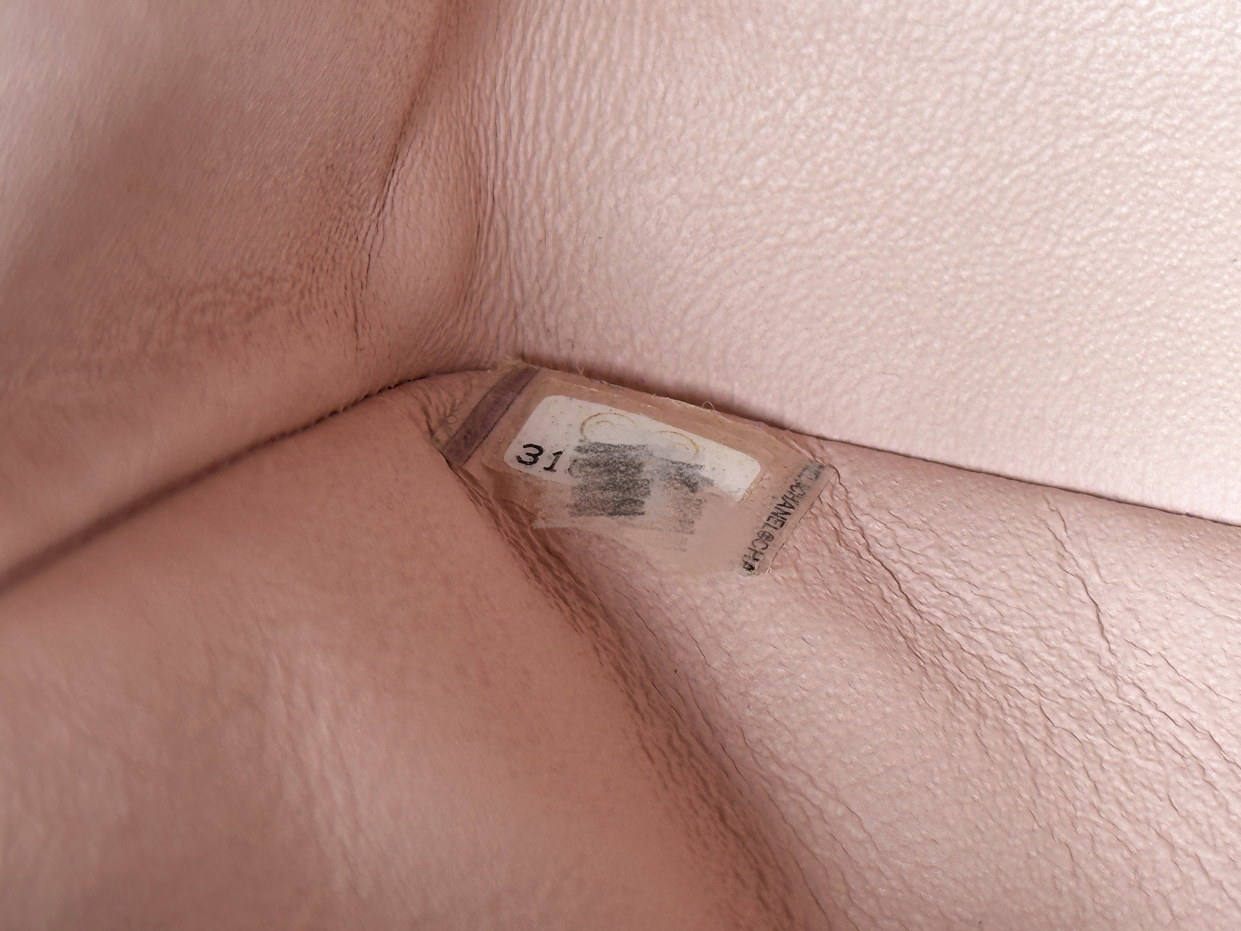 Chanel Medium Caviar Quilted Double Flap Light Pink 21ＣOutside