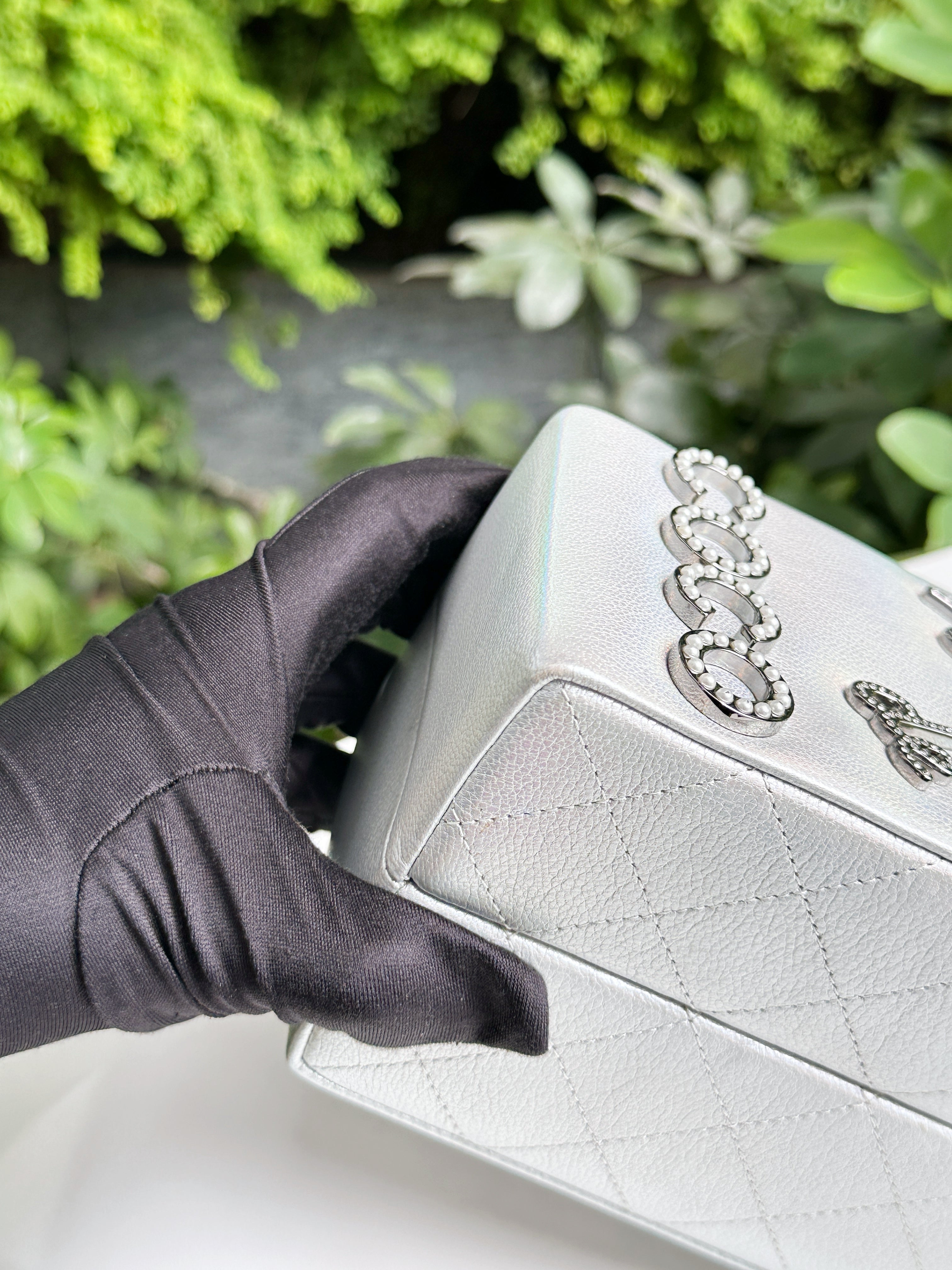 Preloved Authentic CHANEL RARE LIMITED EDITION LAIT DE COCO MILK CARTON BAG 2014