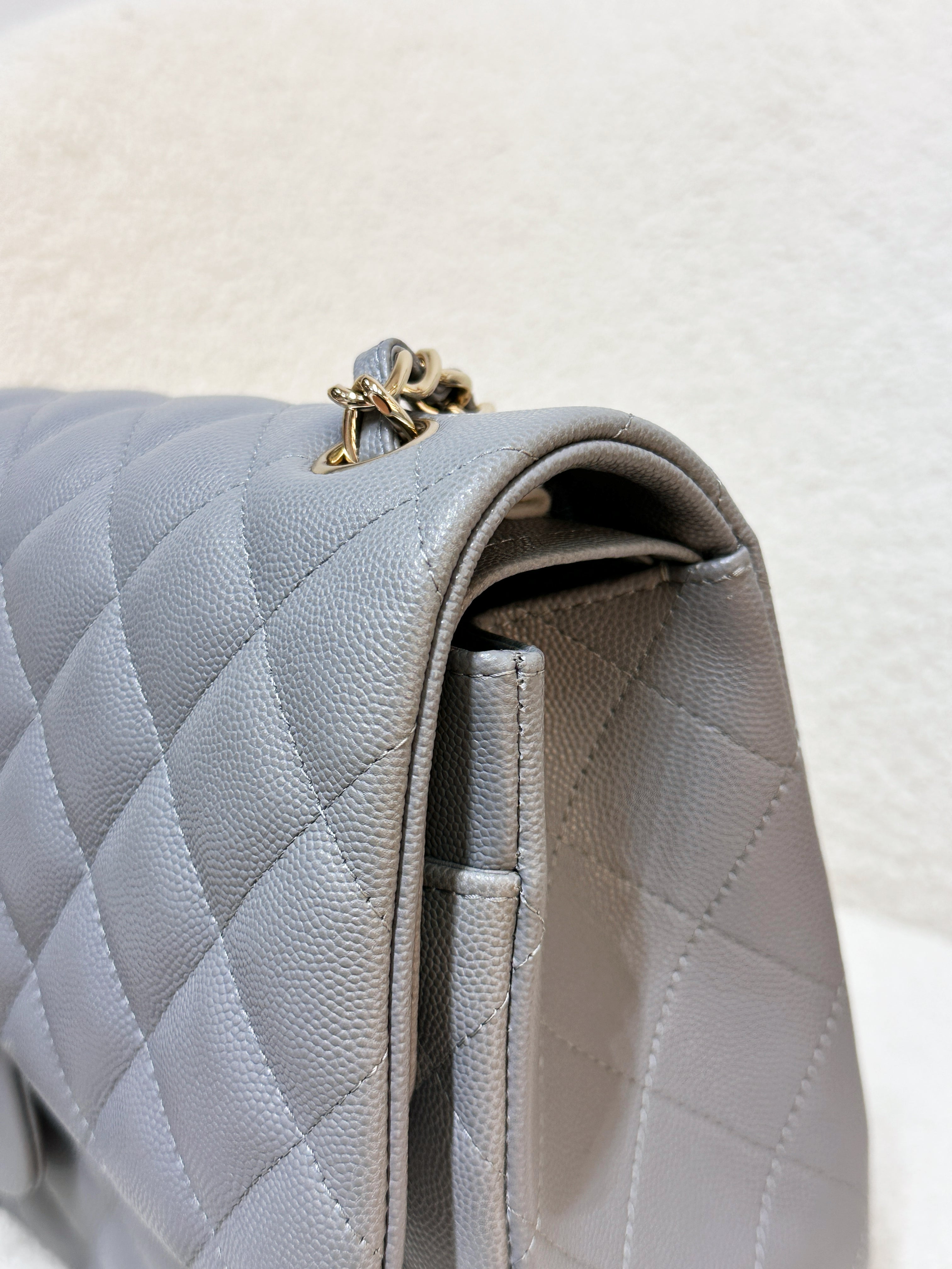 Chanel Jumbo Caviar Classic Quilted Double Flap Bag Light Grey LGHW 2910 holo card