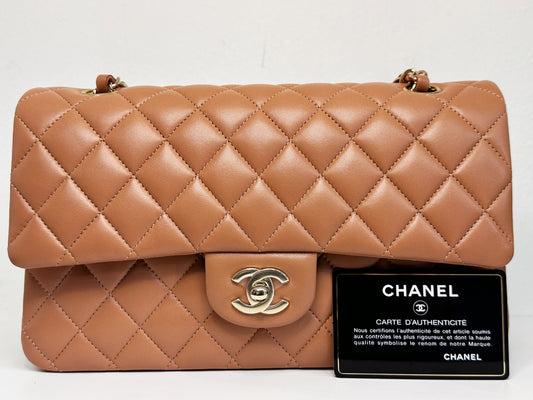 Chanel 21P Caramel Medium Lambskin Classic Double Flap Bag LGHW 3102 holo card