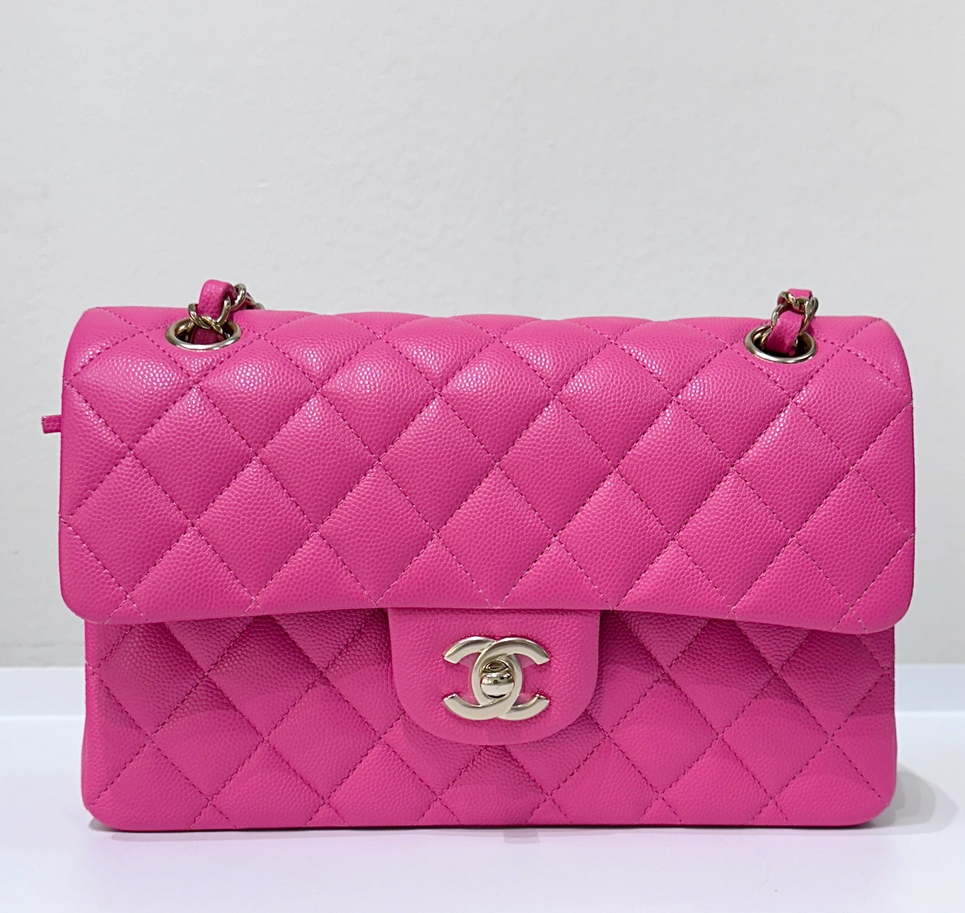 Chanel Classic Quilted Small Double Flap 22K Hot Pink – Jemeryluxury