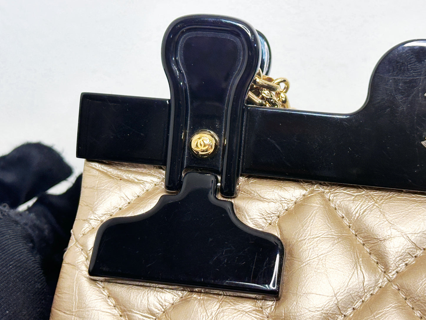 Chanel Aged Calfskin Quilted 2.55 Reissue Mini Hanger Flap Gold 2355 holo card
