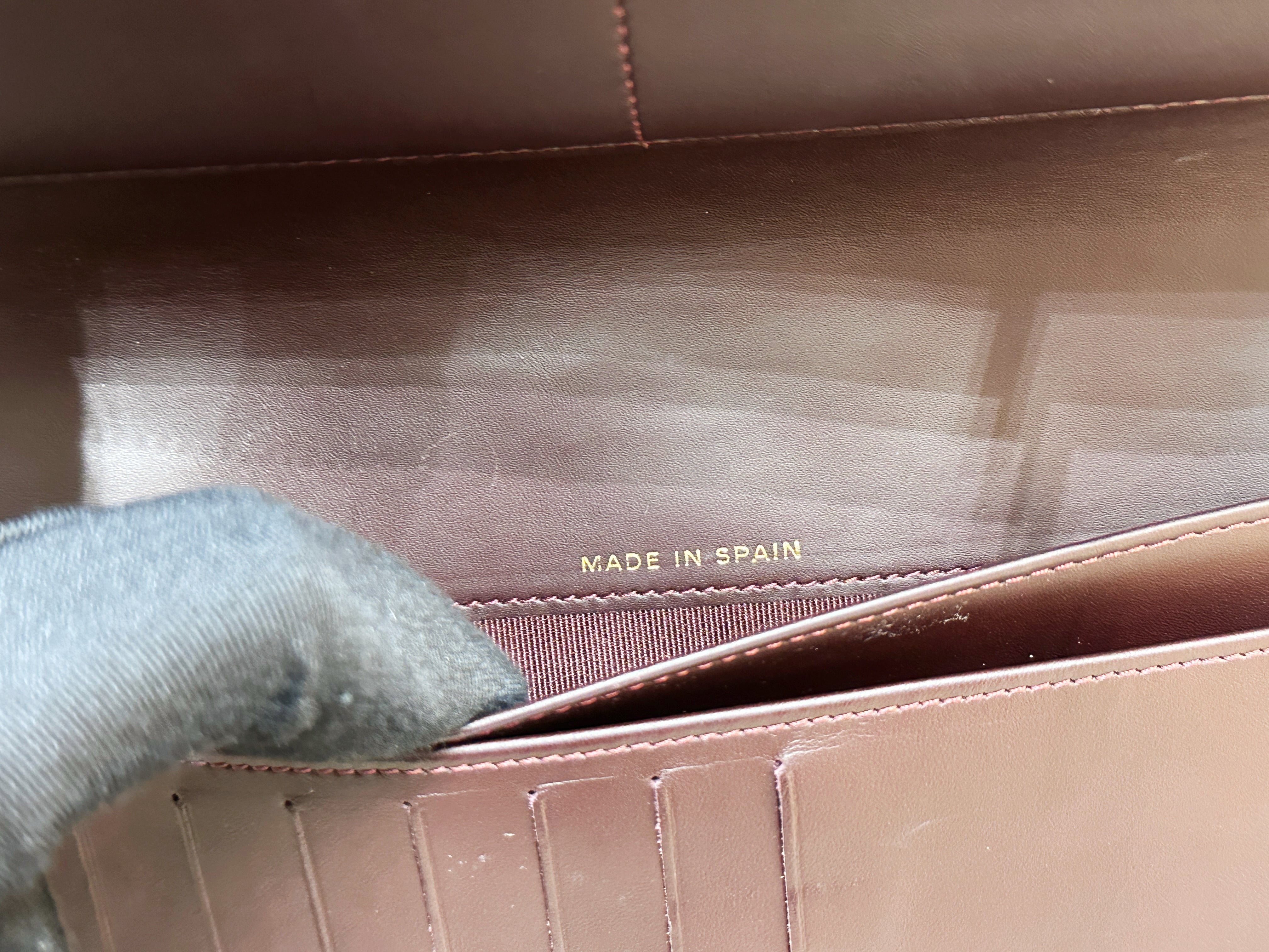 Chanel Quilted Cc XL Zip Wallet Black Caviar GHW 2000 holo card