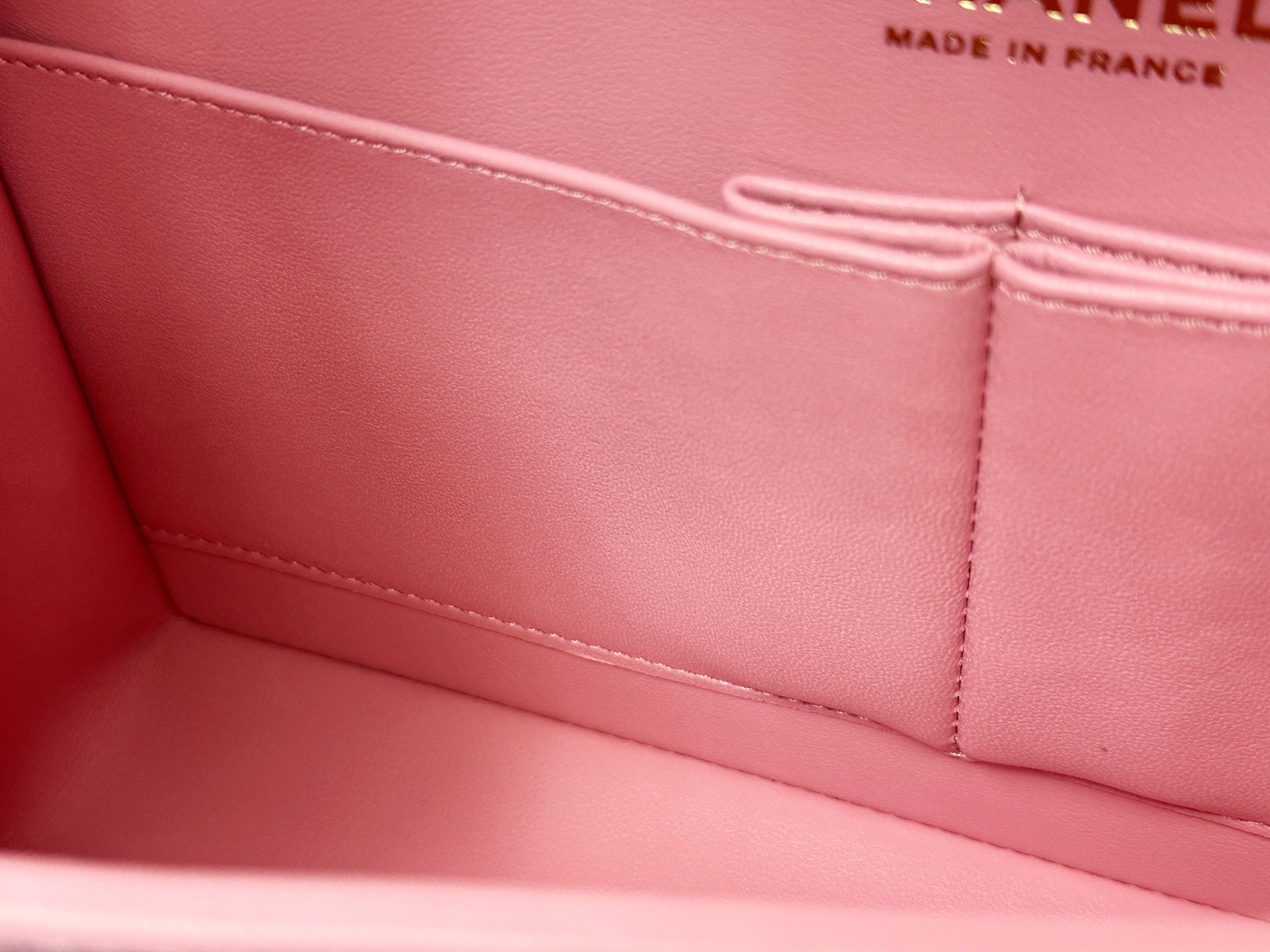 Chanel 22C Classic Quilted Medium Double Flap Bag Sakura Pink AKHX microchip