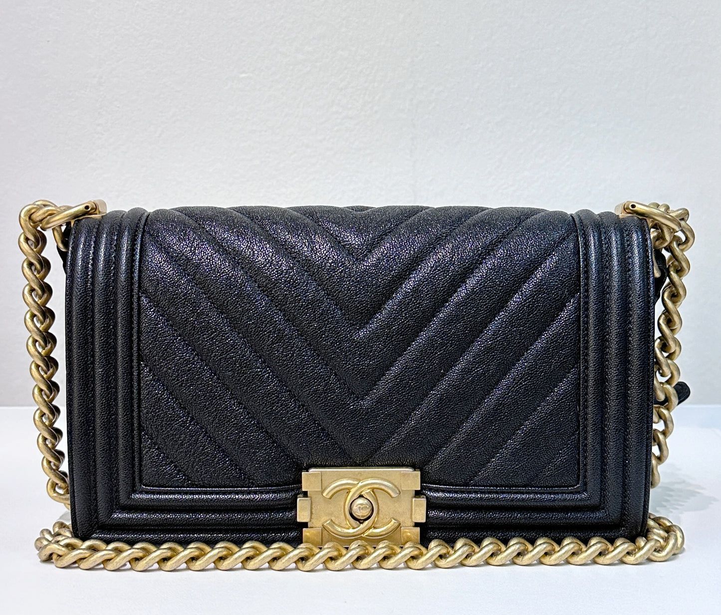 Chanel Old Medium Boy Chevron Black Caviar