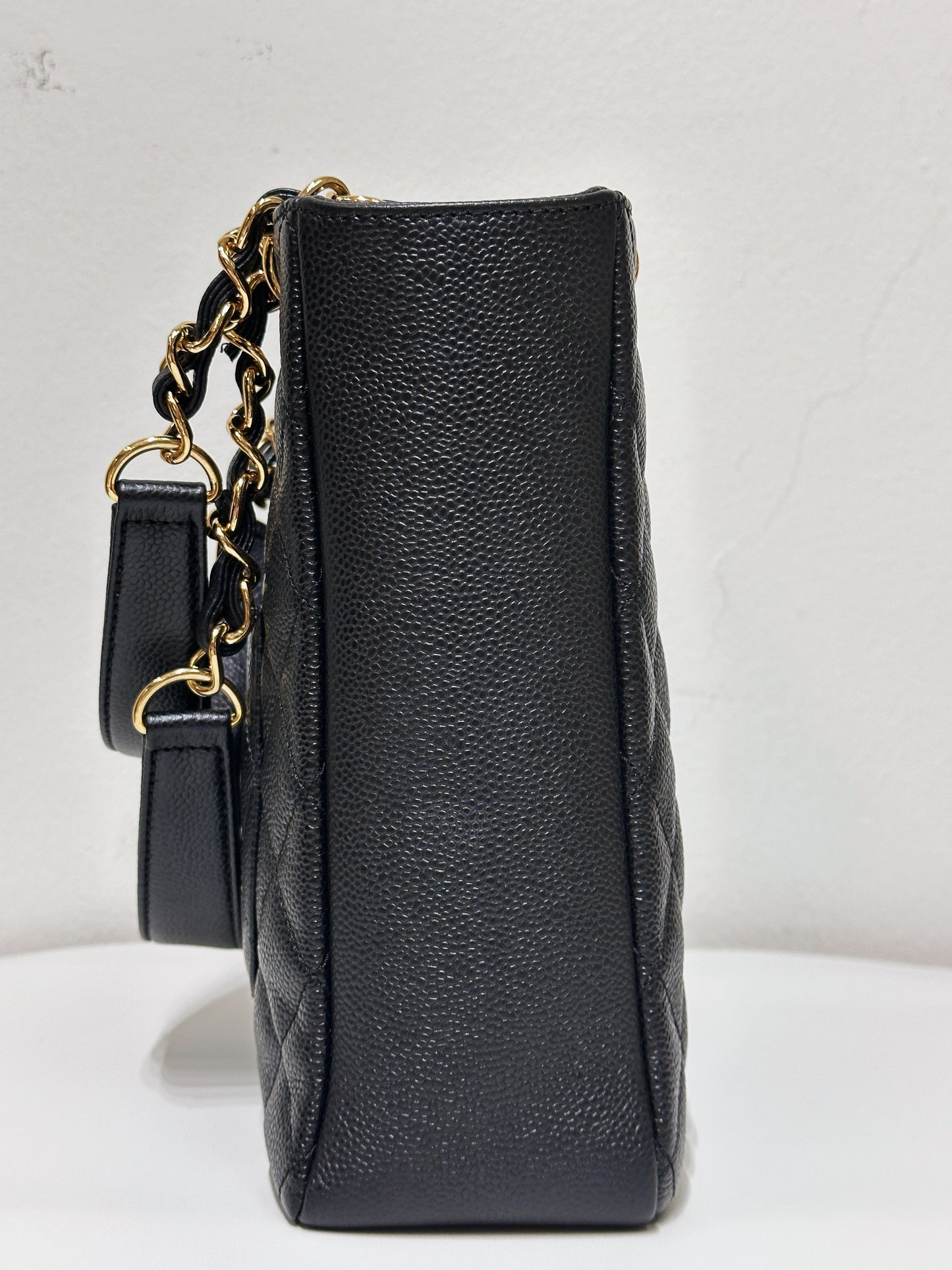Chanel Caviar Quilted Petit Shopping Tote PST Black GHW 1608 holo card