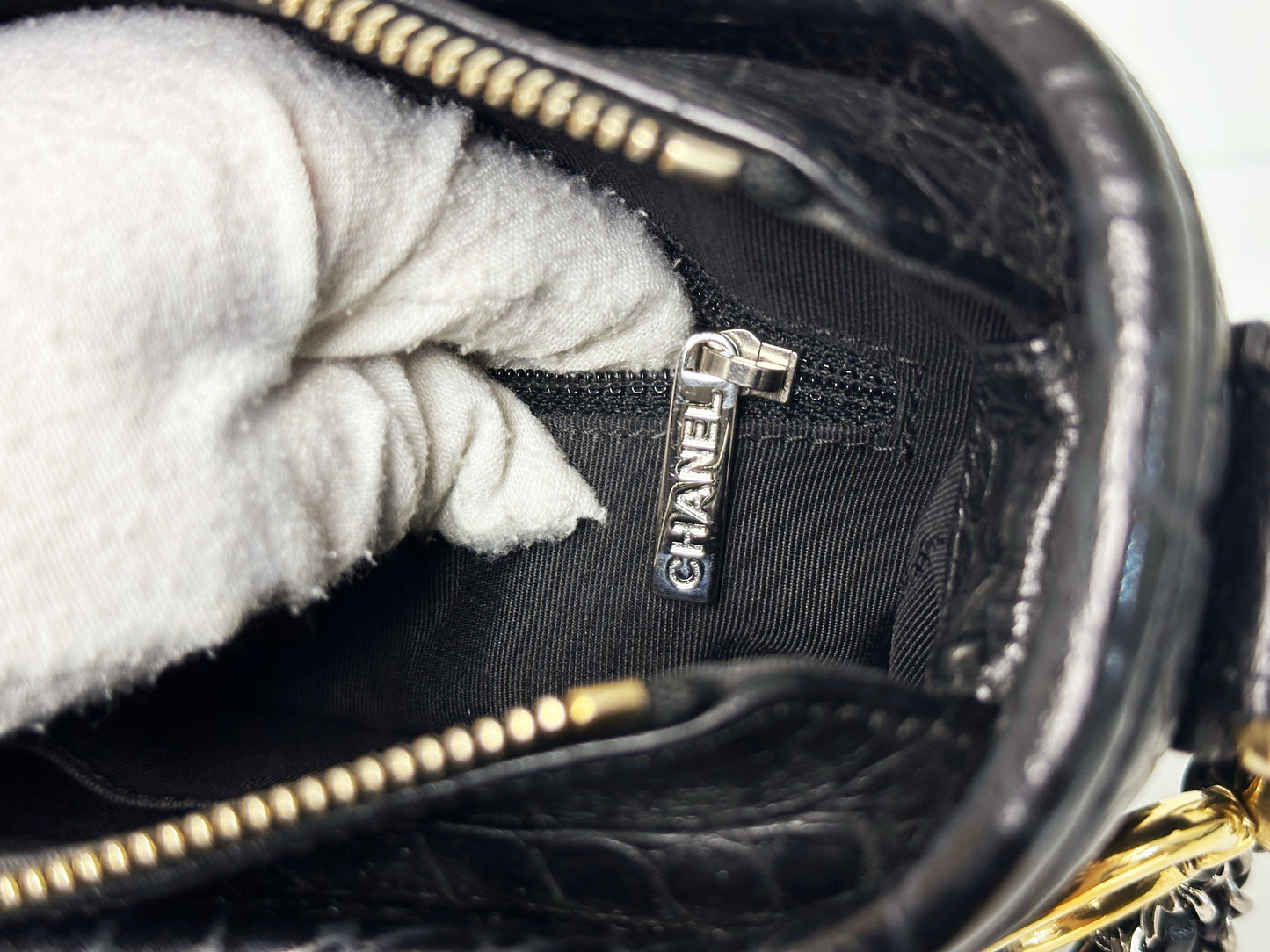 Chanel Small Gabrielle Hobo Bag Crocodile Embossed Calfskin Black 2822 holo card