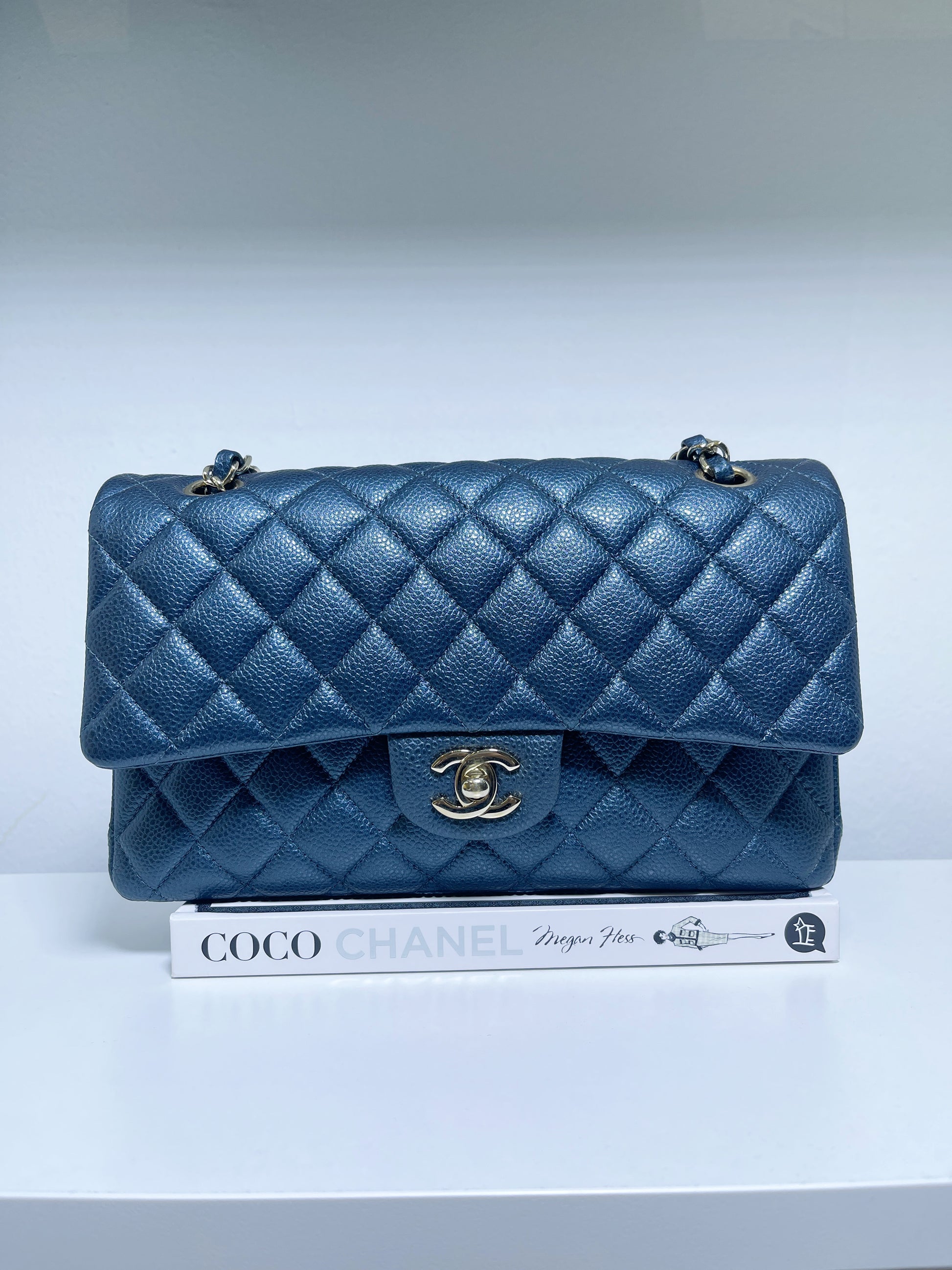Chanel Blue Caviar Bag 18S CHANEL PEARLY NAVY BLUE CAVIAR MEDIUM
