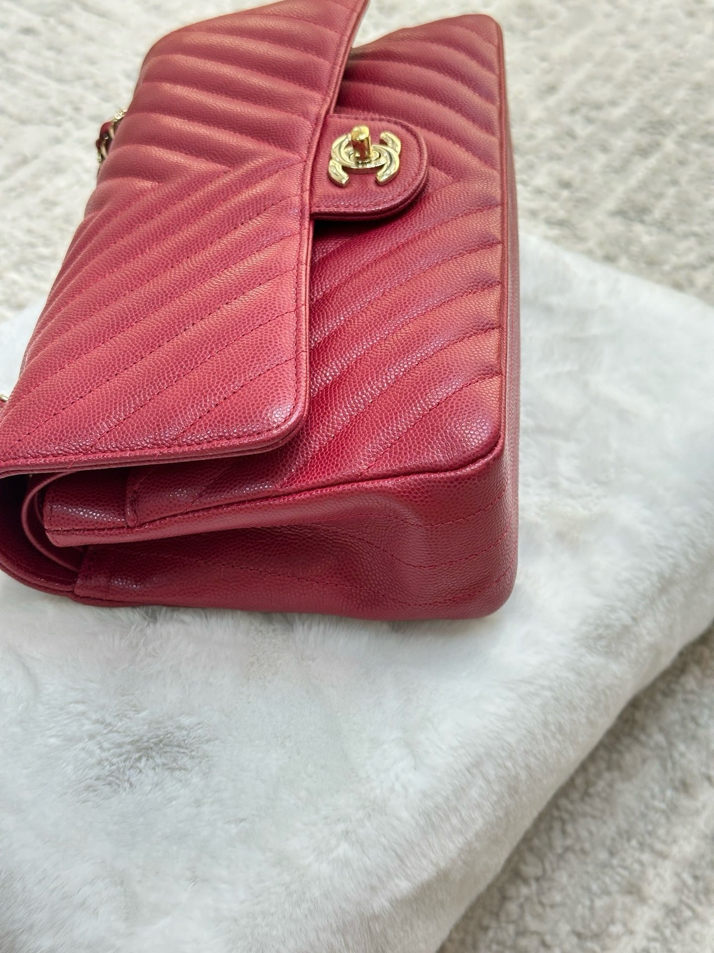 Chanel Medium Chevron Caviar Double Flap Red GHW