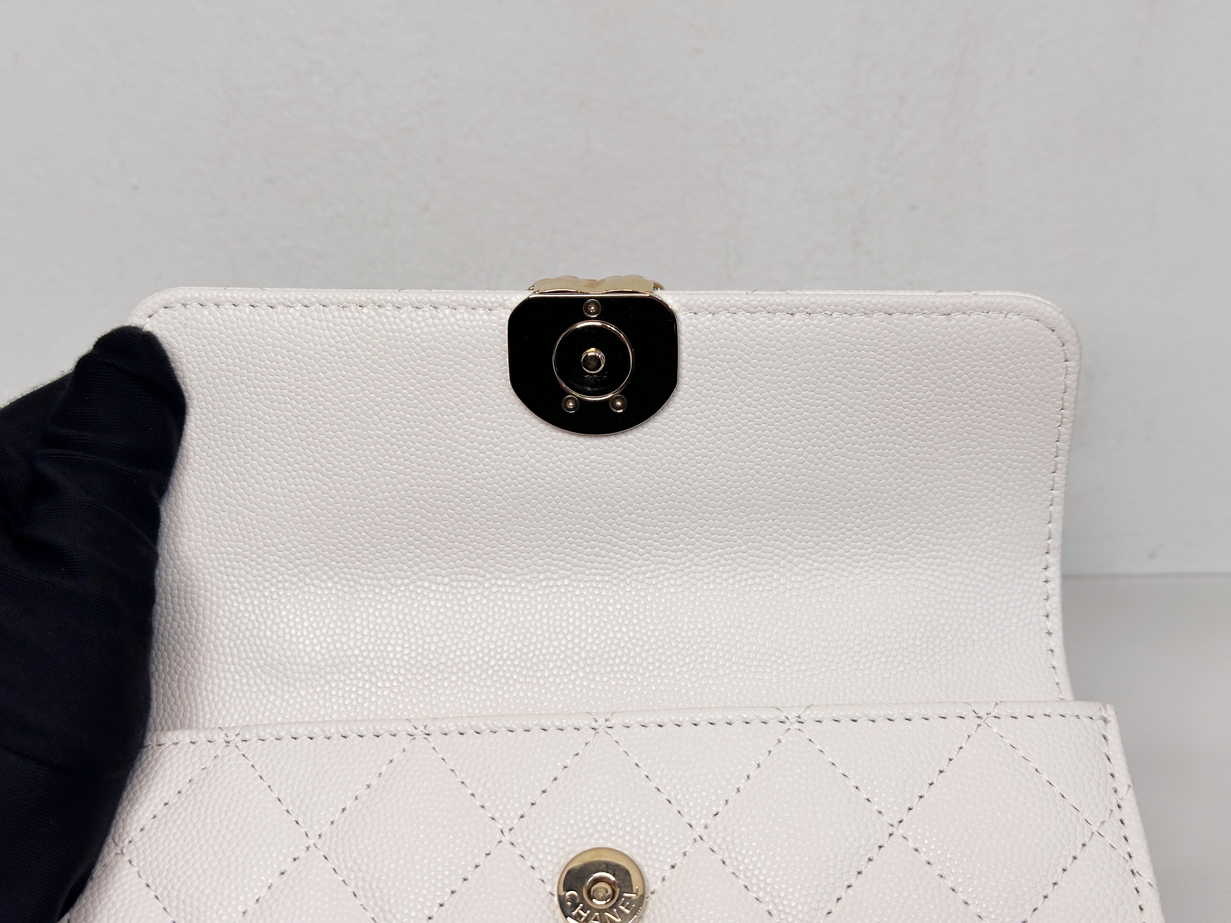 Chanel 23P Top Handle Kelly Clutch with Chain in White Caviar GHW