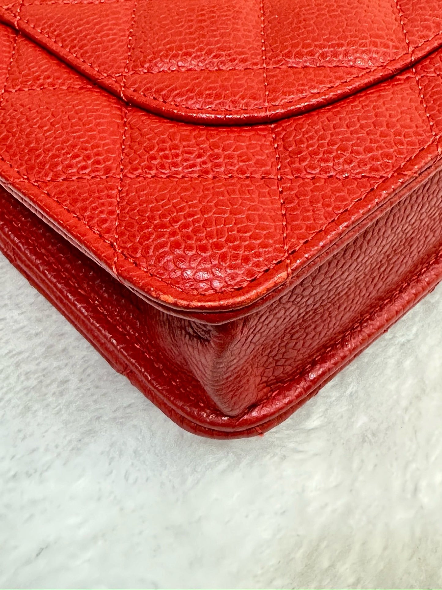 Chanel Caviar Quilted Wallet on Chain WOC Red 1874 holo card