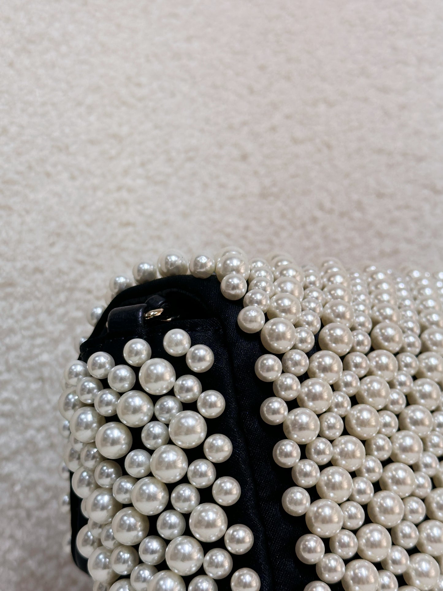 Chanel 19S Pearl On Flap Mini Rectangular Bag LGHW 2750 holo card