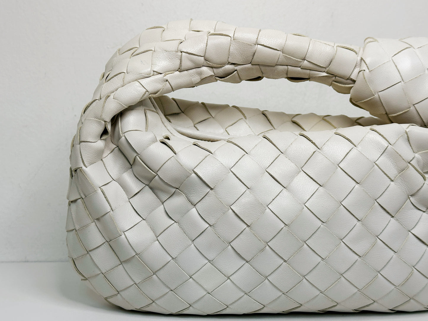 Bottega Veneta White Intrecciato Leather Mini Jodie Bag