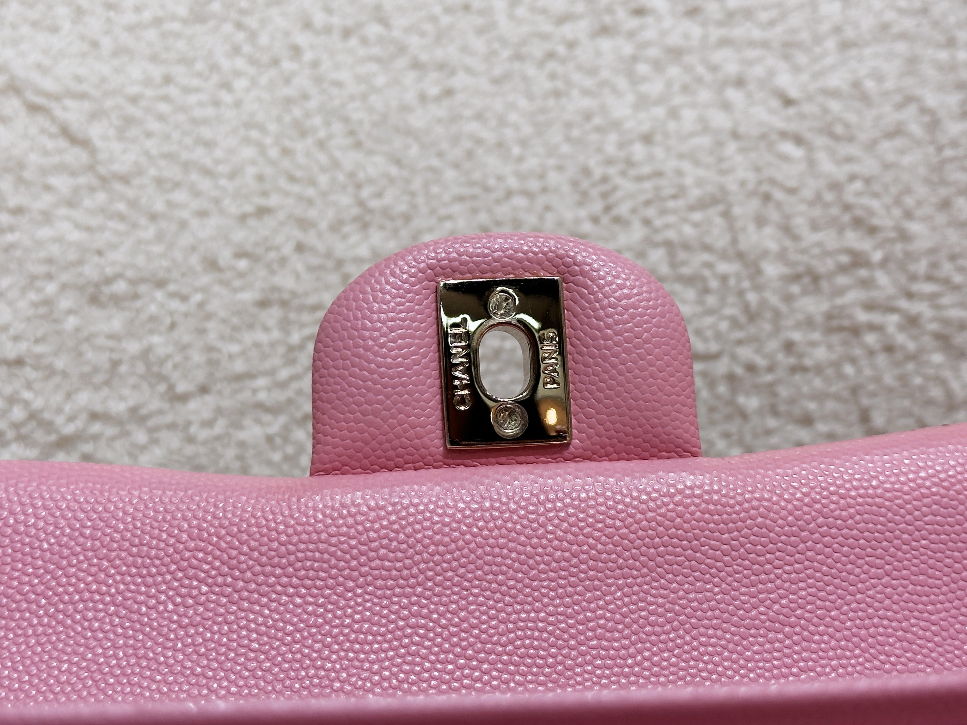 Chanel 22C Classic Quilted Medium Double Flap Bag Sakura Pink AKHX microchip