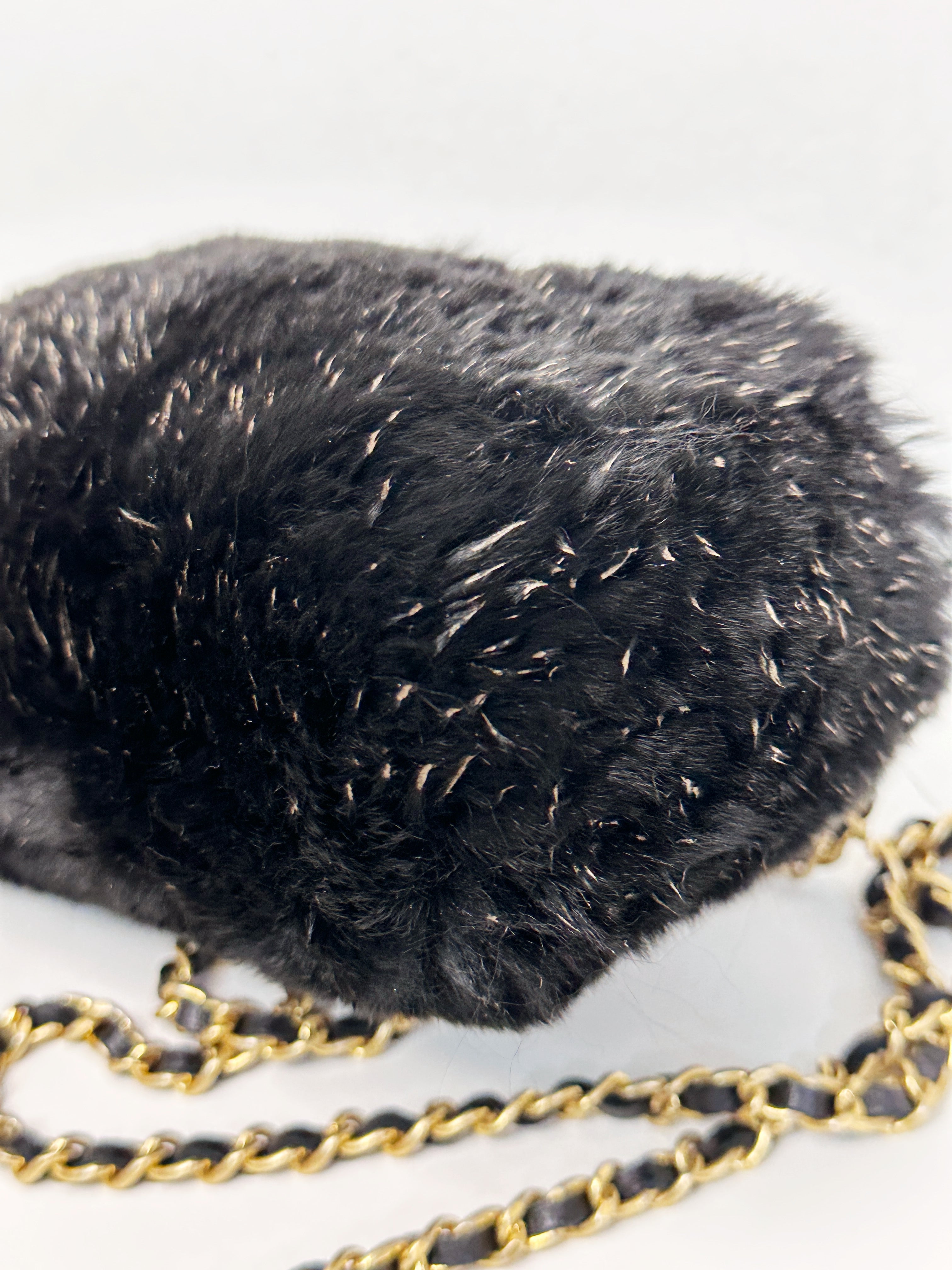 Chanel CC Black Fur Chain Clutch 2270 holo card