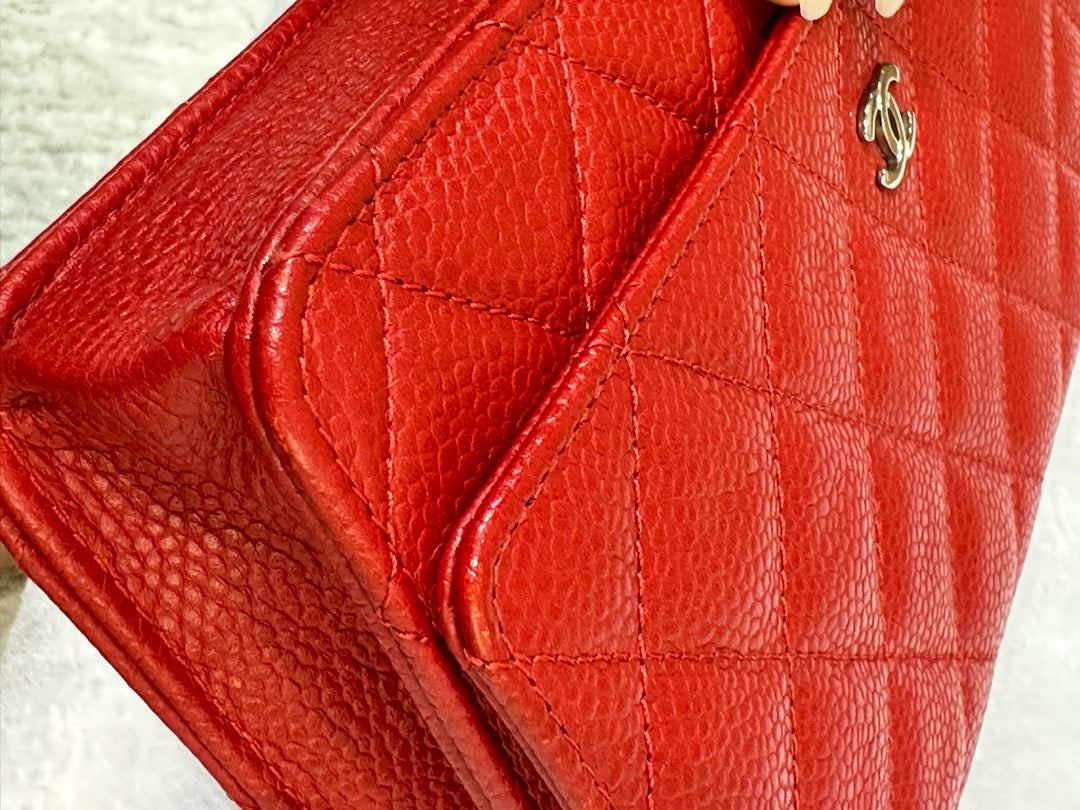 Chanel Caviar Quilted Wallet on Chain WOC Red 1874 holo card