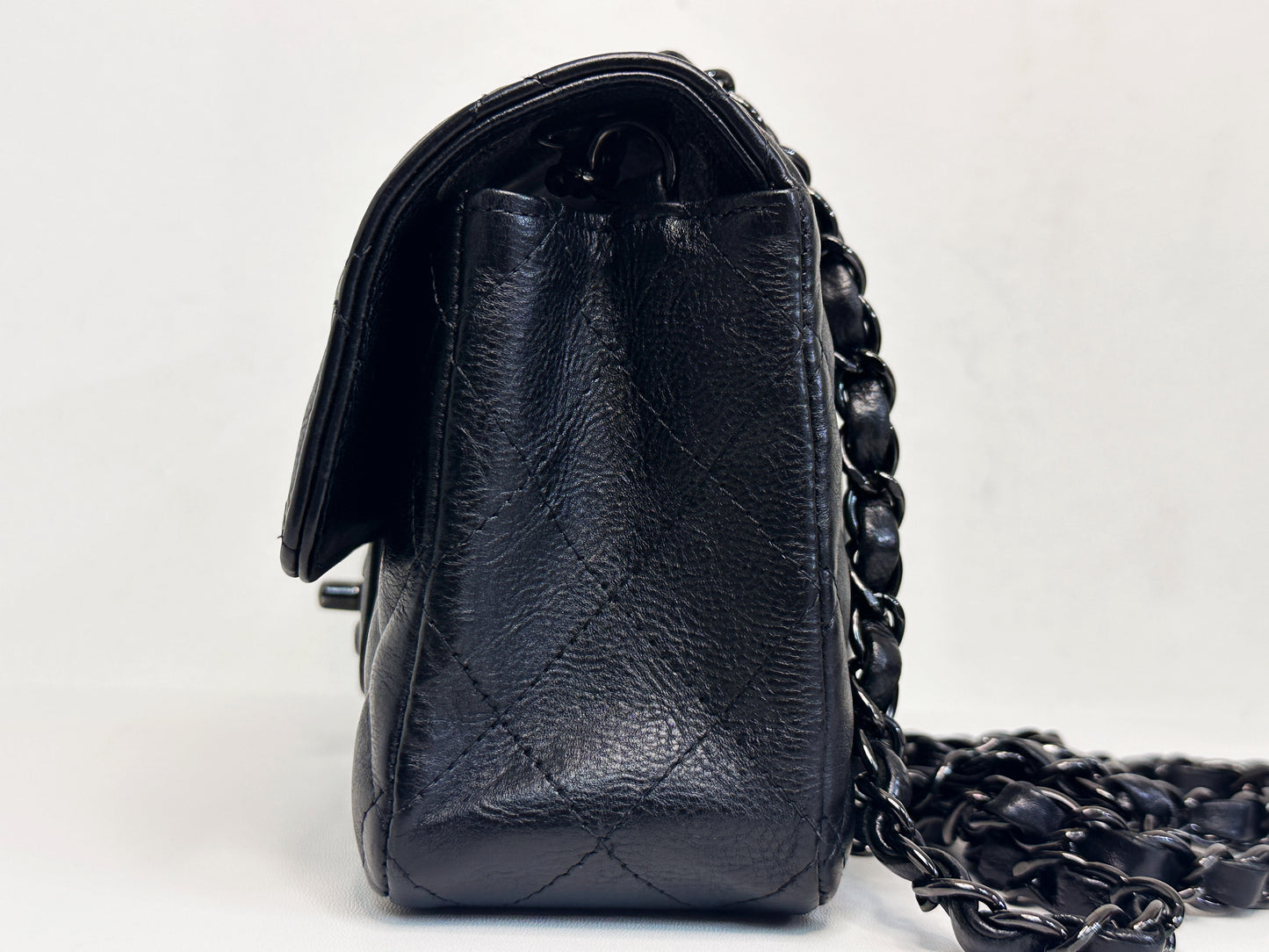Chanel Quilted Mini Rectangular Flap So Black Crumpled Calfskin Bag 2400 holo card