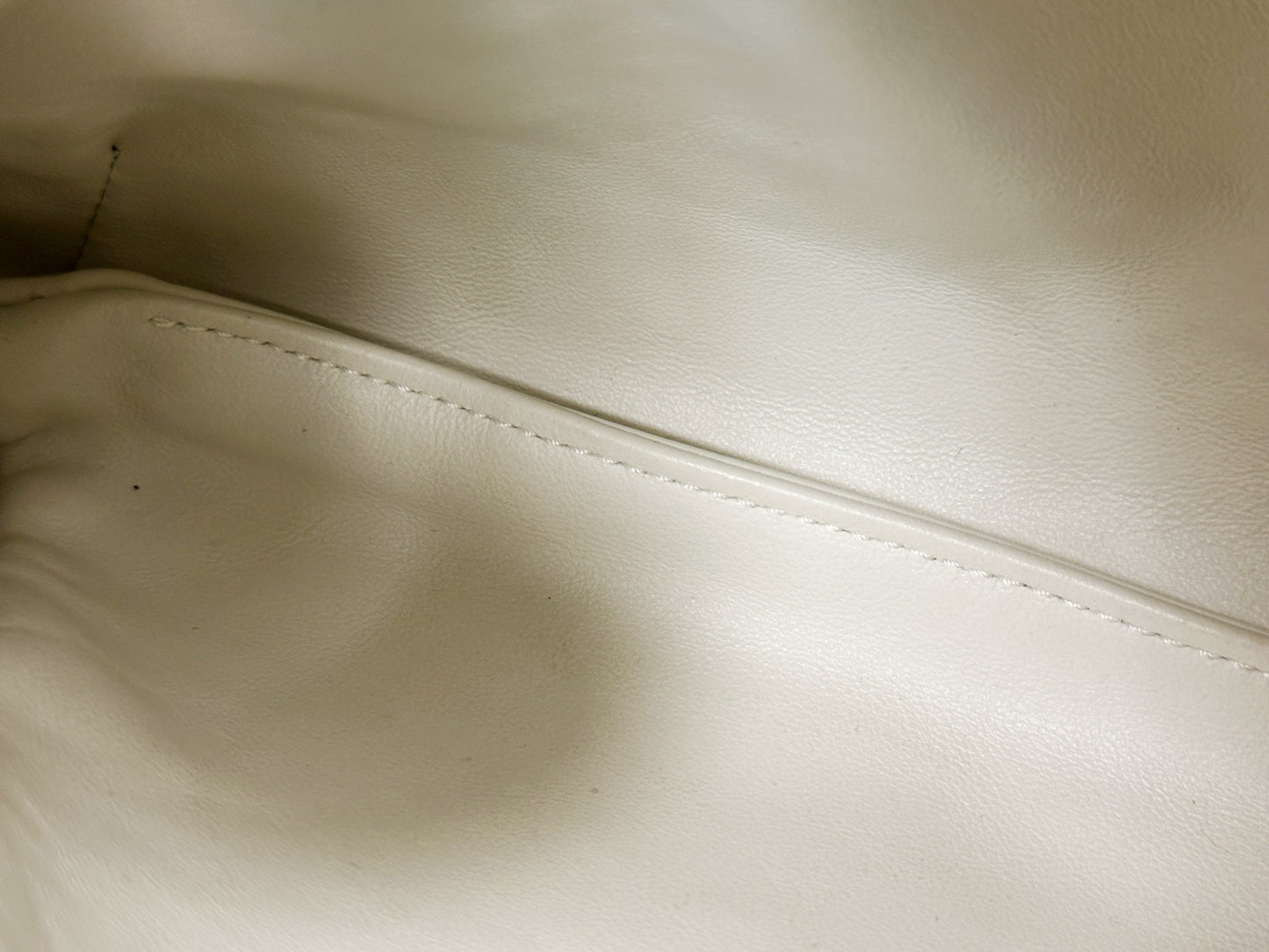Bottega Veneta White Intrecciato Leather Mini Jodie Bag