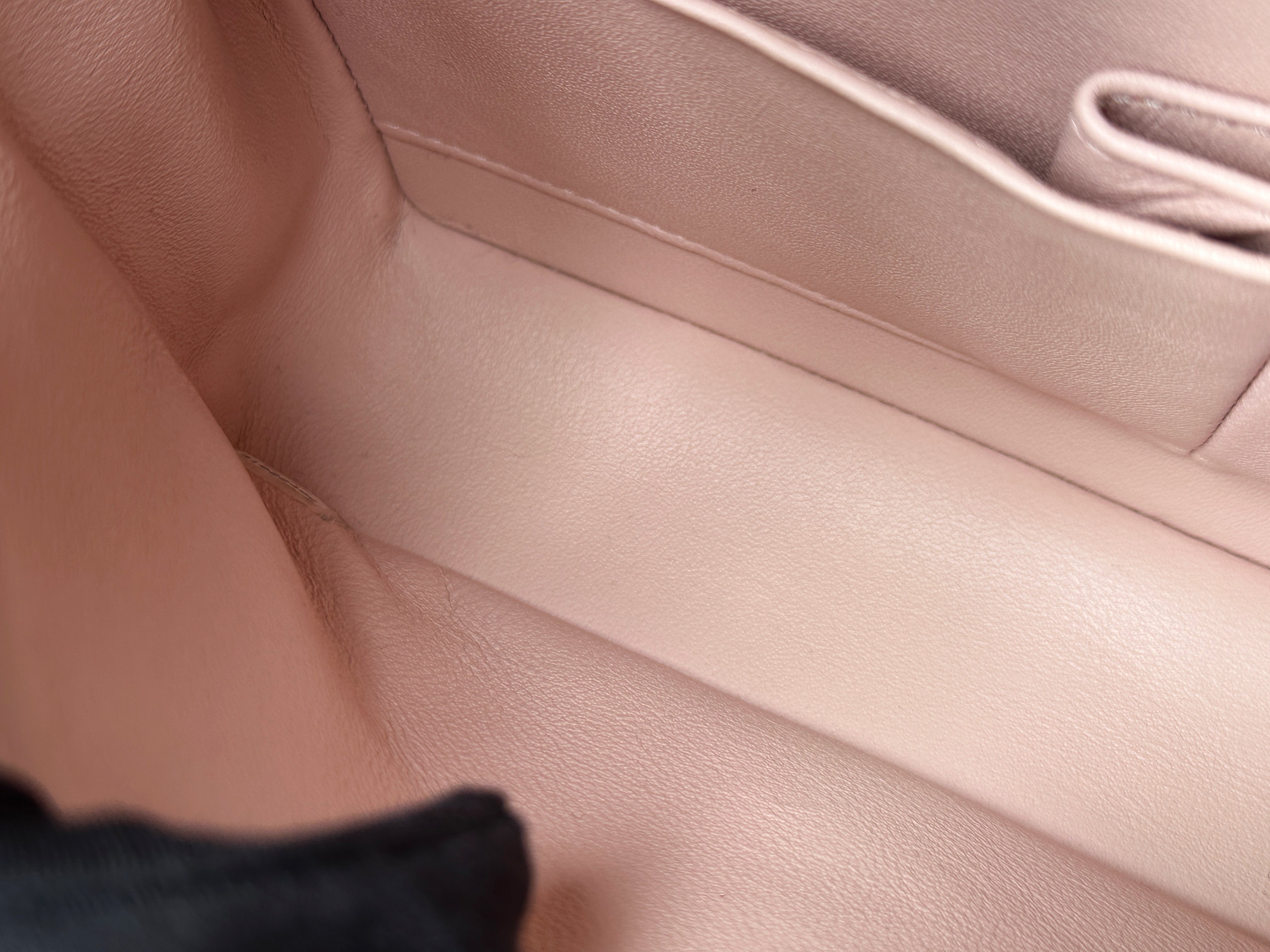 Chanel Medium Caviar Quilted Double Flap Light Pink 21ＣOutside