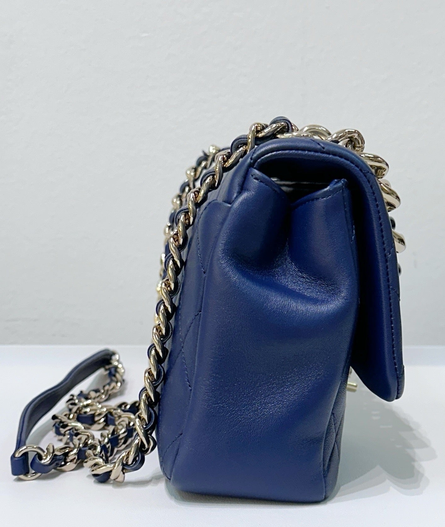 CHANEL Medium Calfskin Quilted Resin Bi-Color Chain Flap Bag Navy