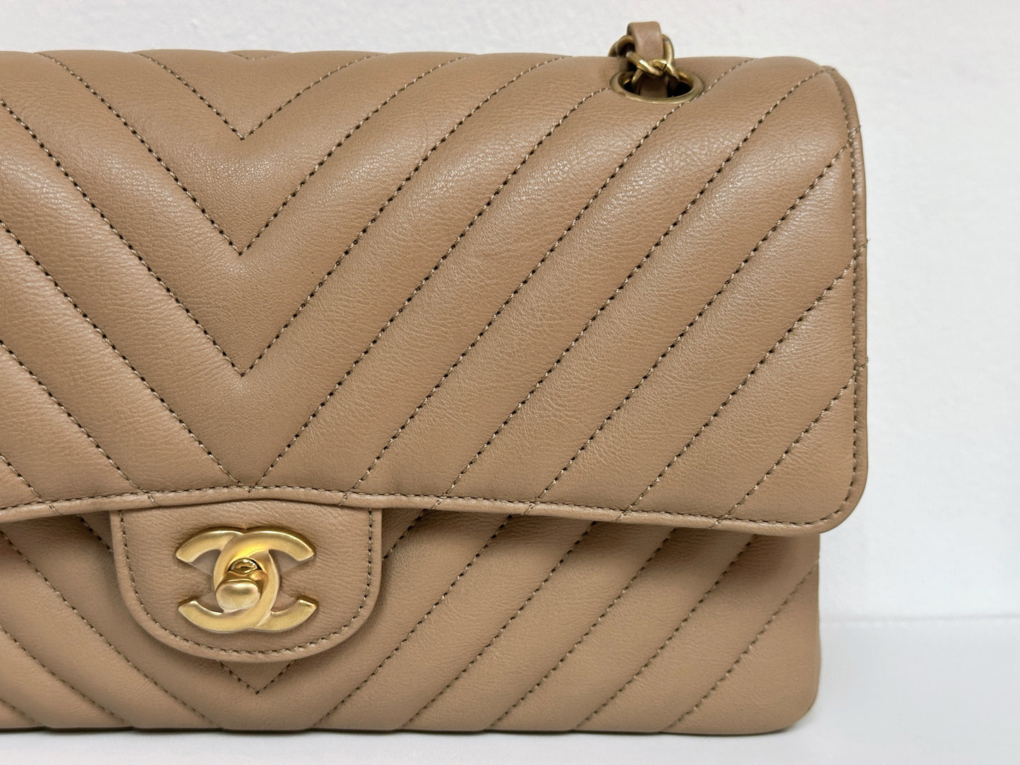 Chanel Calfskin Chevron Quilted Medium Double Flap Beige 2383 holo card