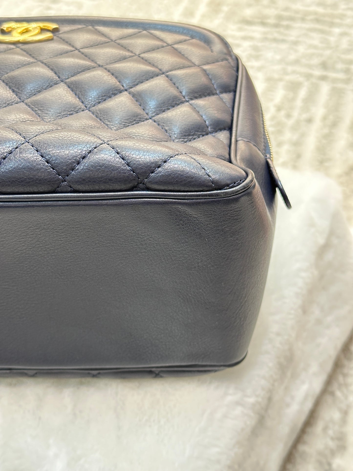 Chanel CC Top Handle Vanity Case Quilted Calfskin Small