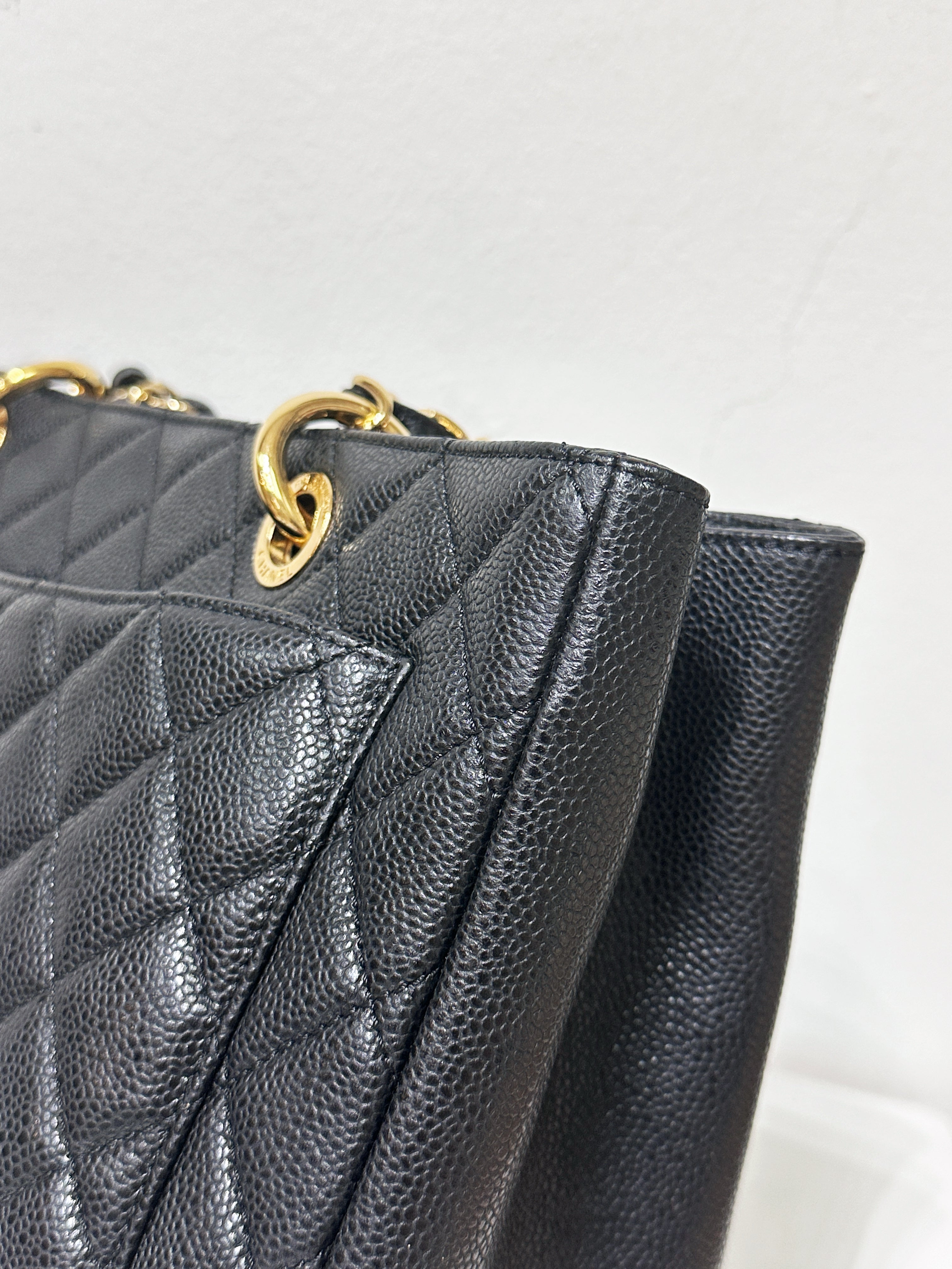 Chanel Caviar Grand Shopping Tote GST Black GHW 1640 holo card