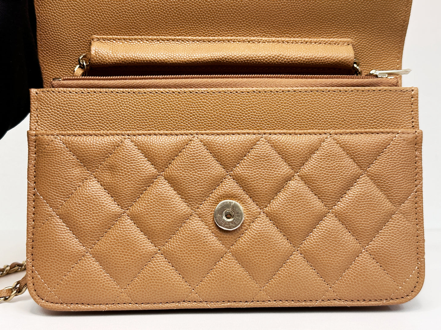 Chanel 23P Caramel Dark Beige Caviar Classic Quilted Wallet on chain LGHW UK27 microchip