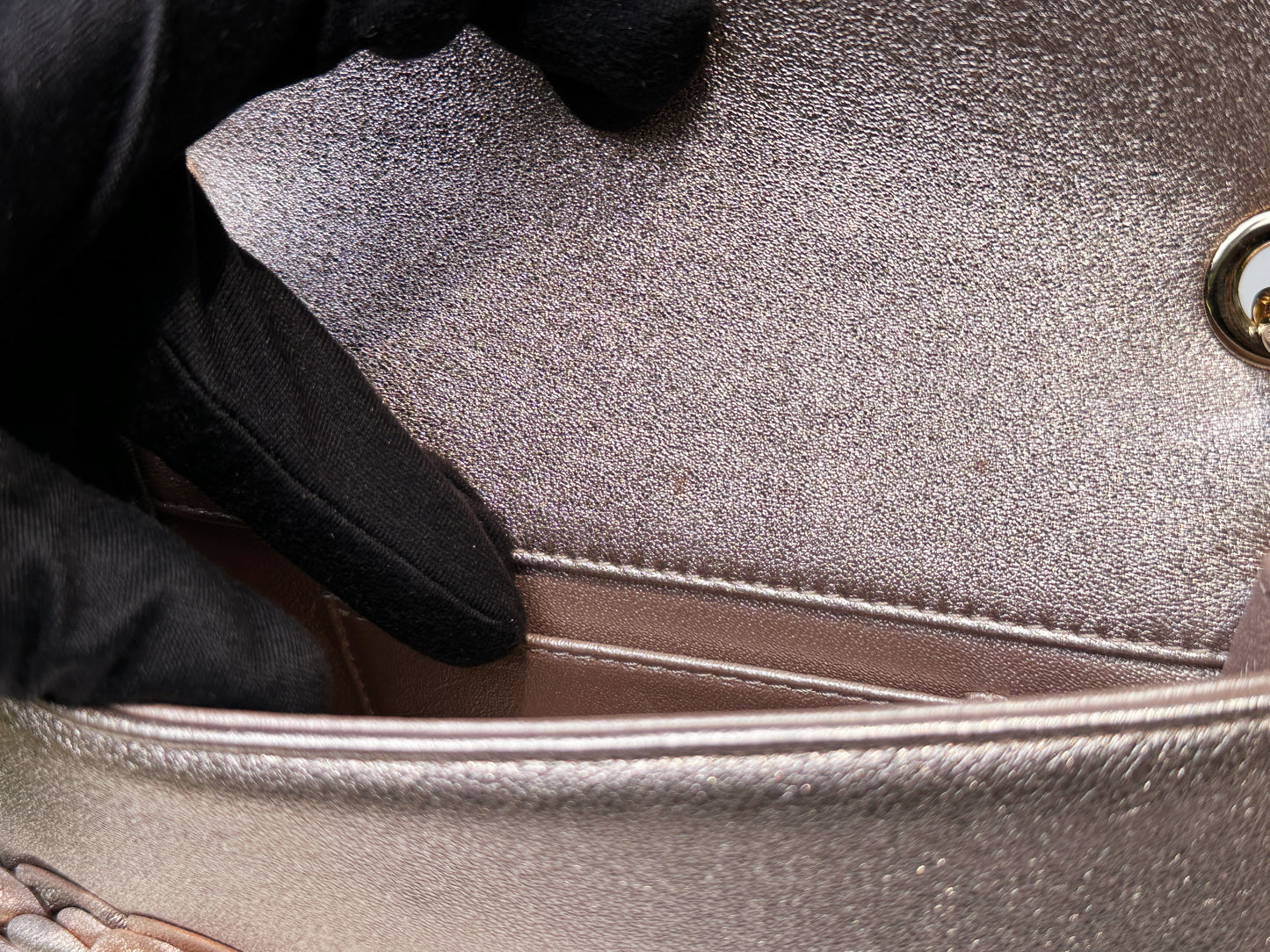 Chanel Camellia Mini Metallic Rose Gold/Pink Lambskin Gold Hardware 2078 holo card