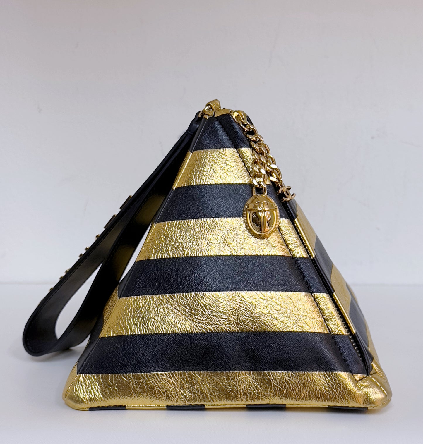 Chanel Metallic Lambskin CC Kheops Pyramid Bag Gold Black 2819 holo card