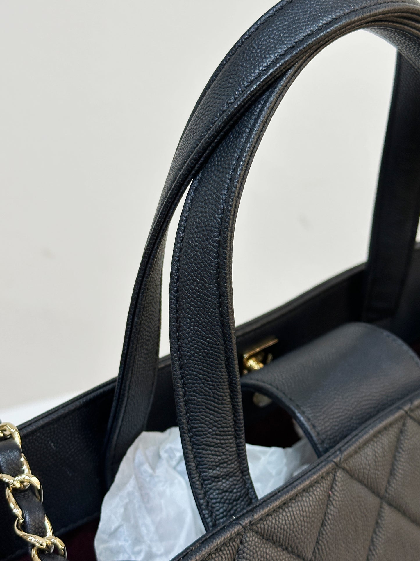 Chanel Caviar Quilted Large Business Affinity Shopping Bag Black 3043 holo card